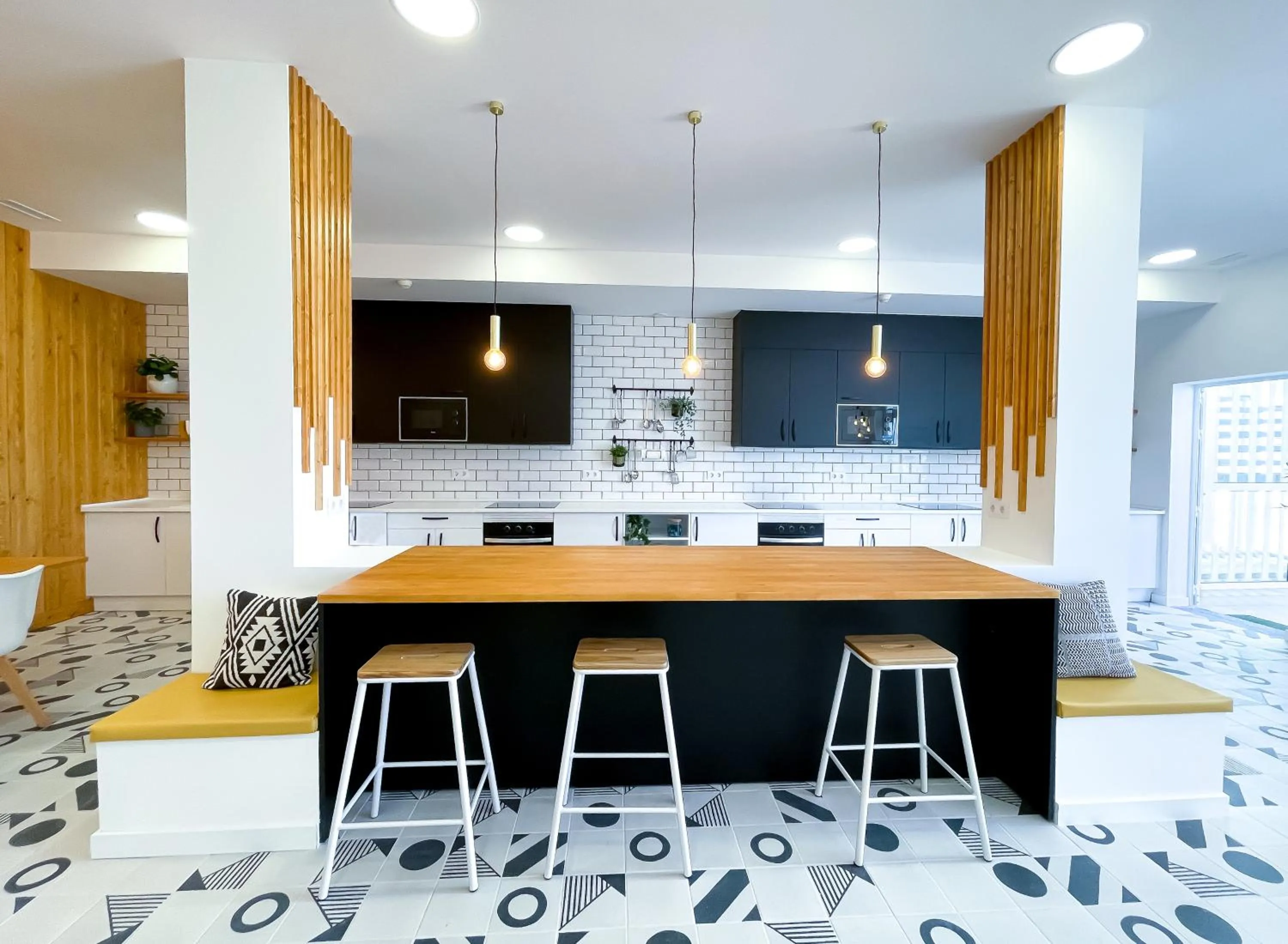 Kitchen or kitchenette in Corralejo Surfing Colors Hotel&Apartments