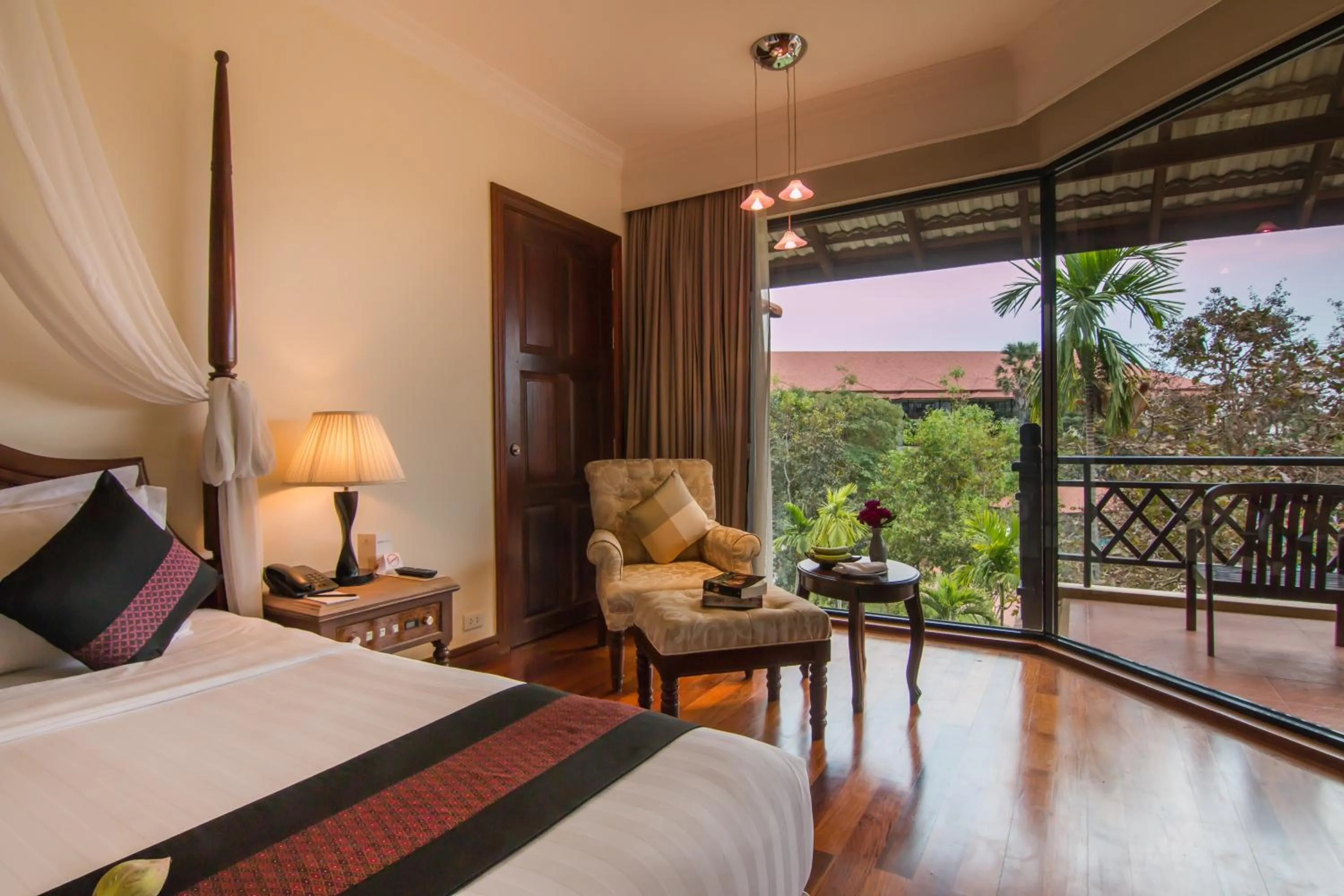 View (from property/room), Bed in Angkor Palace Resort & Spa