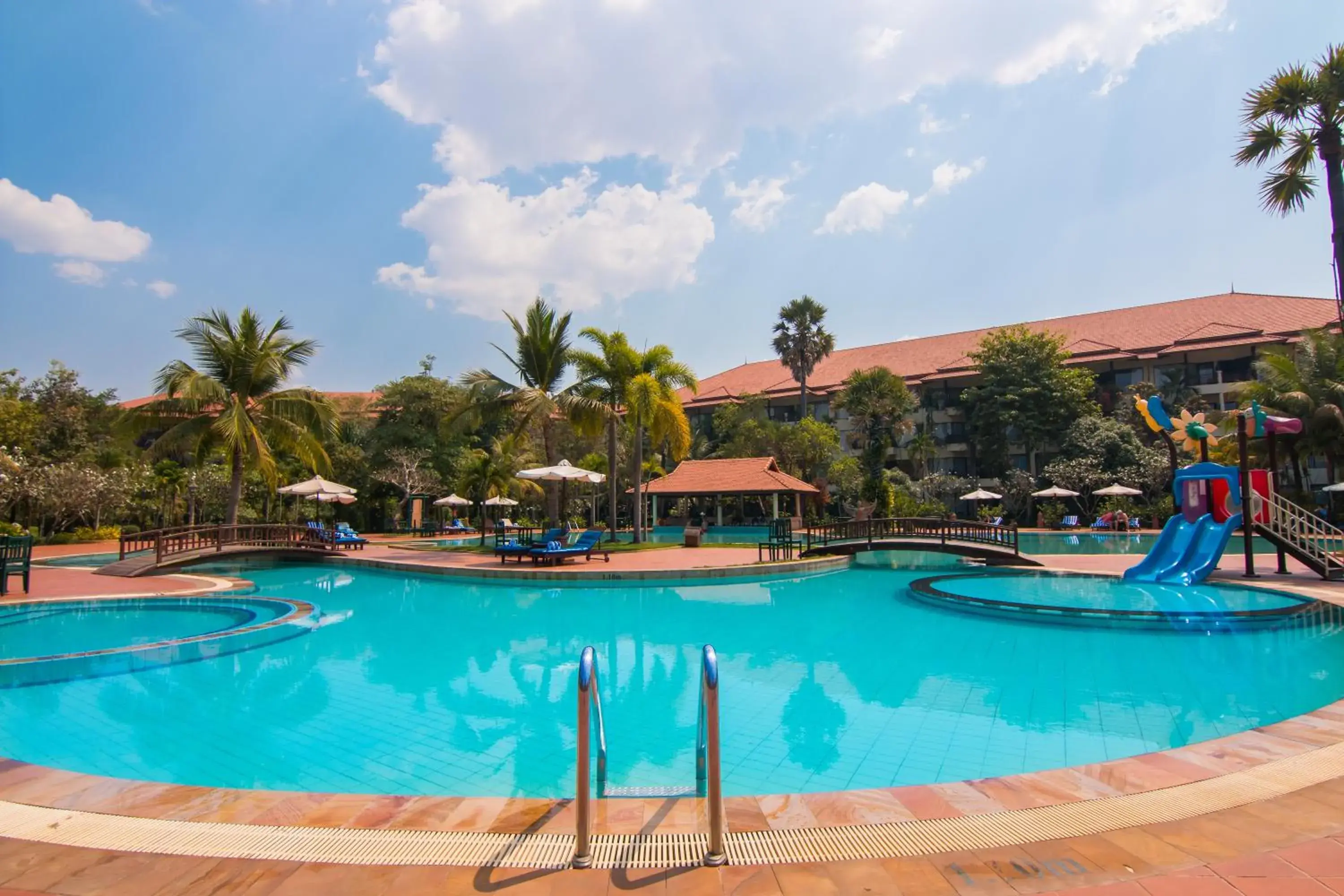 Swimming pool in Angkor Palace Resort & Spa Swimming pool in Angkor Palace Resort & Spa