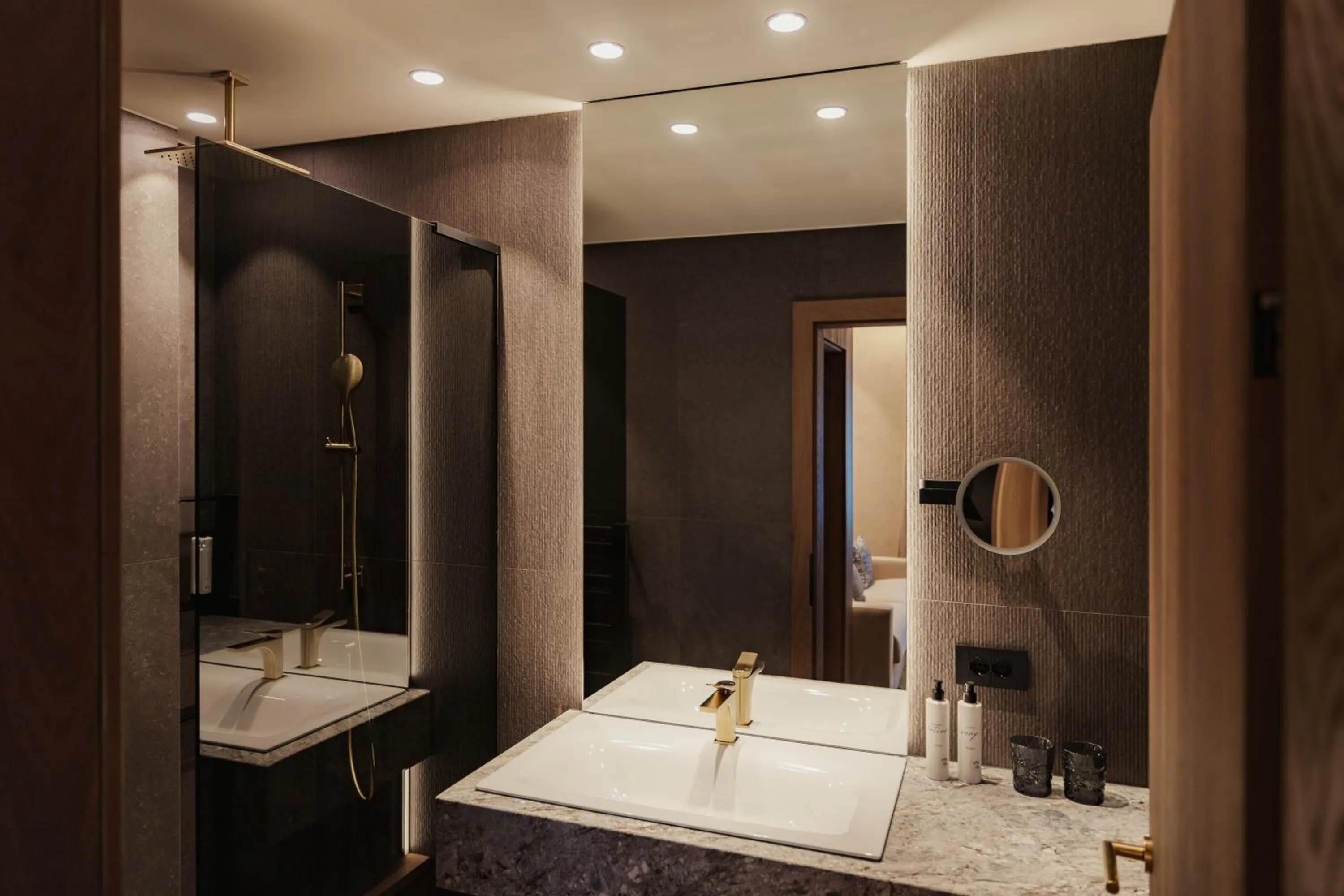 Bathroom in Hotel Genziana