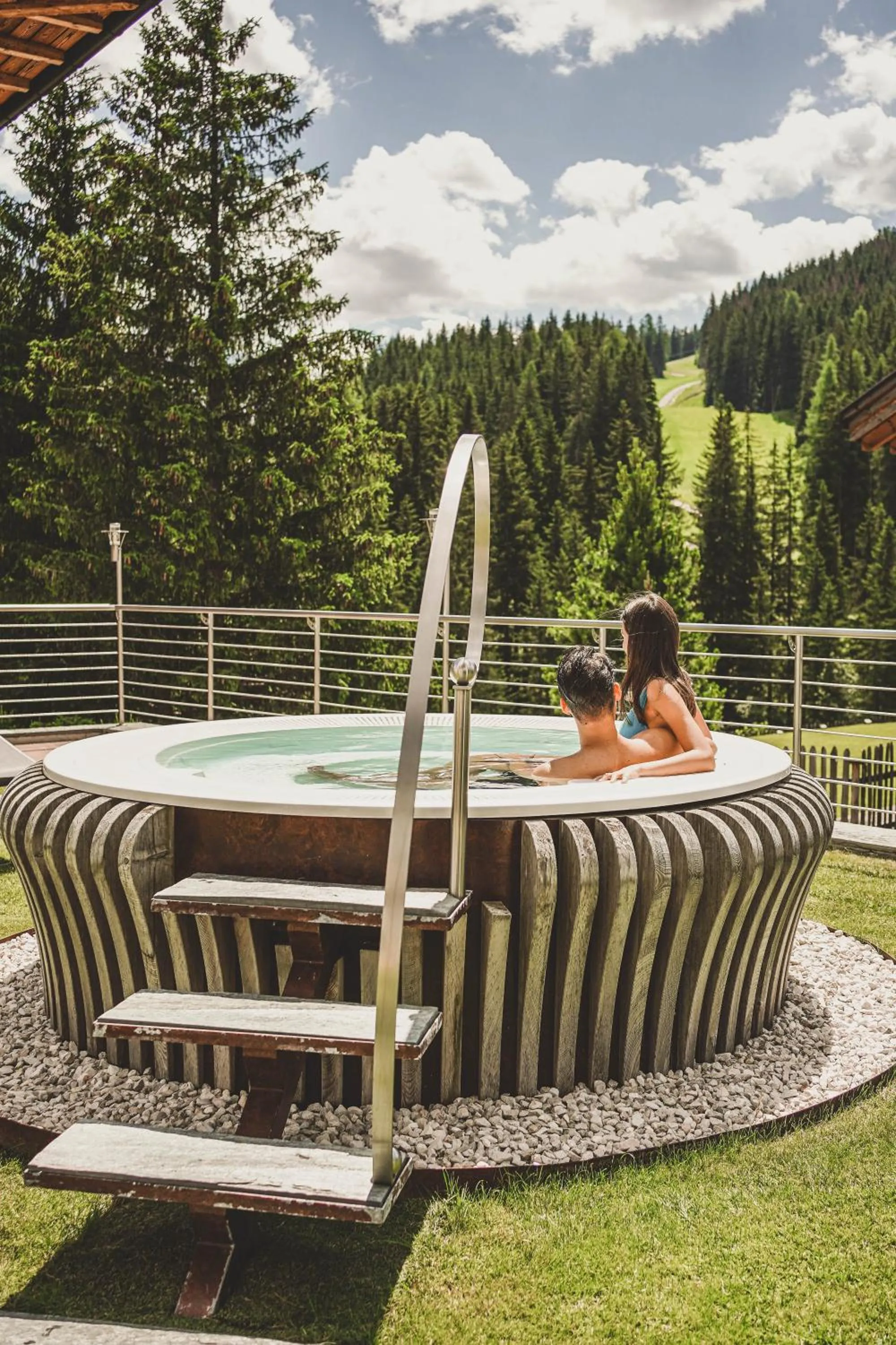 Hot Tub in Hotel Ciasa Soleil