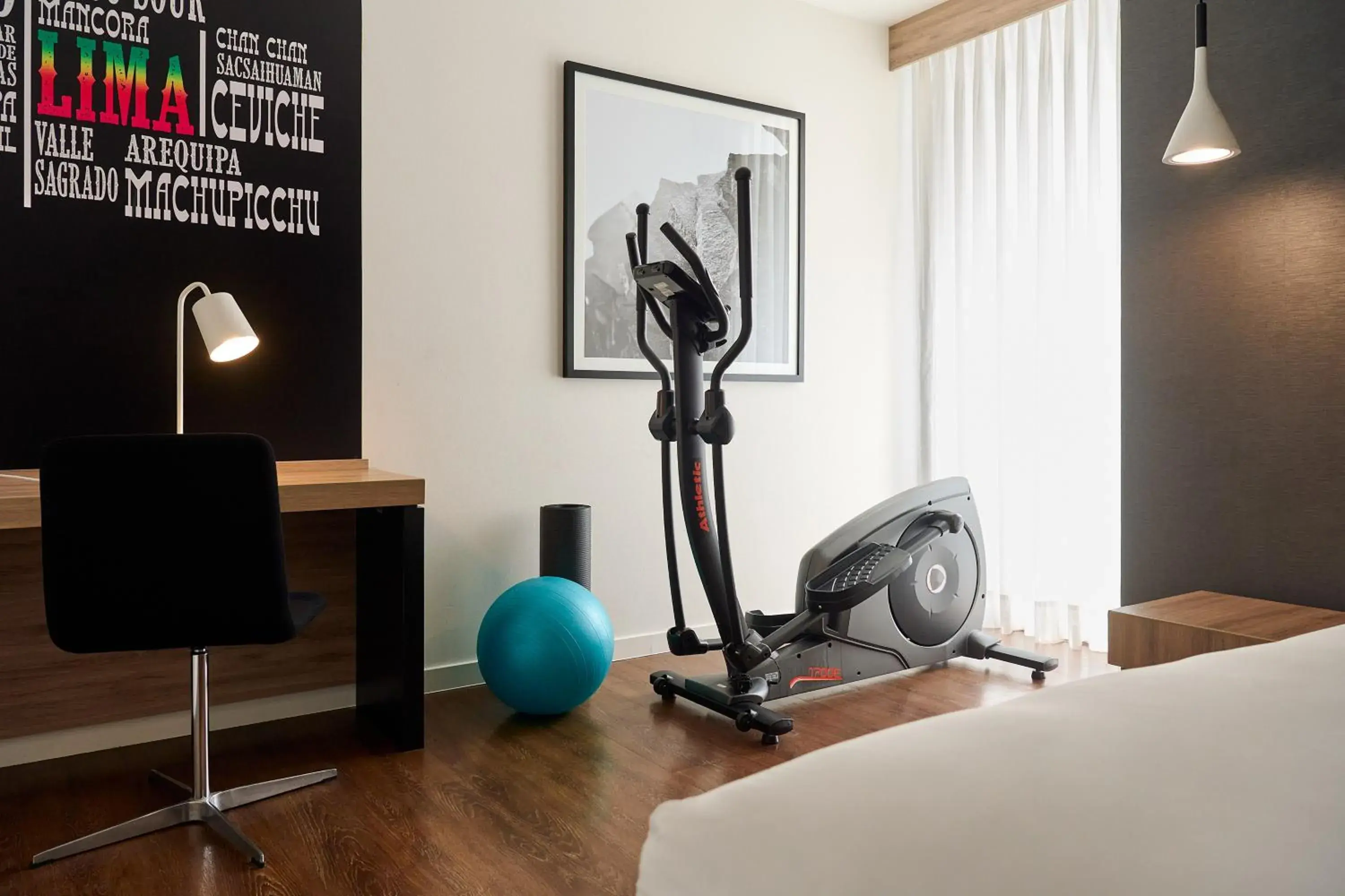 Fitness centre/facilities in INNSiDE by Meliá Lima Miraflores Fitness centre/facilities in INNSiDE by Meliá Lima Miraflores