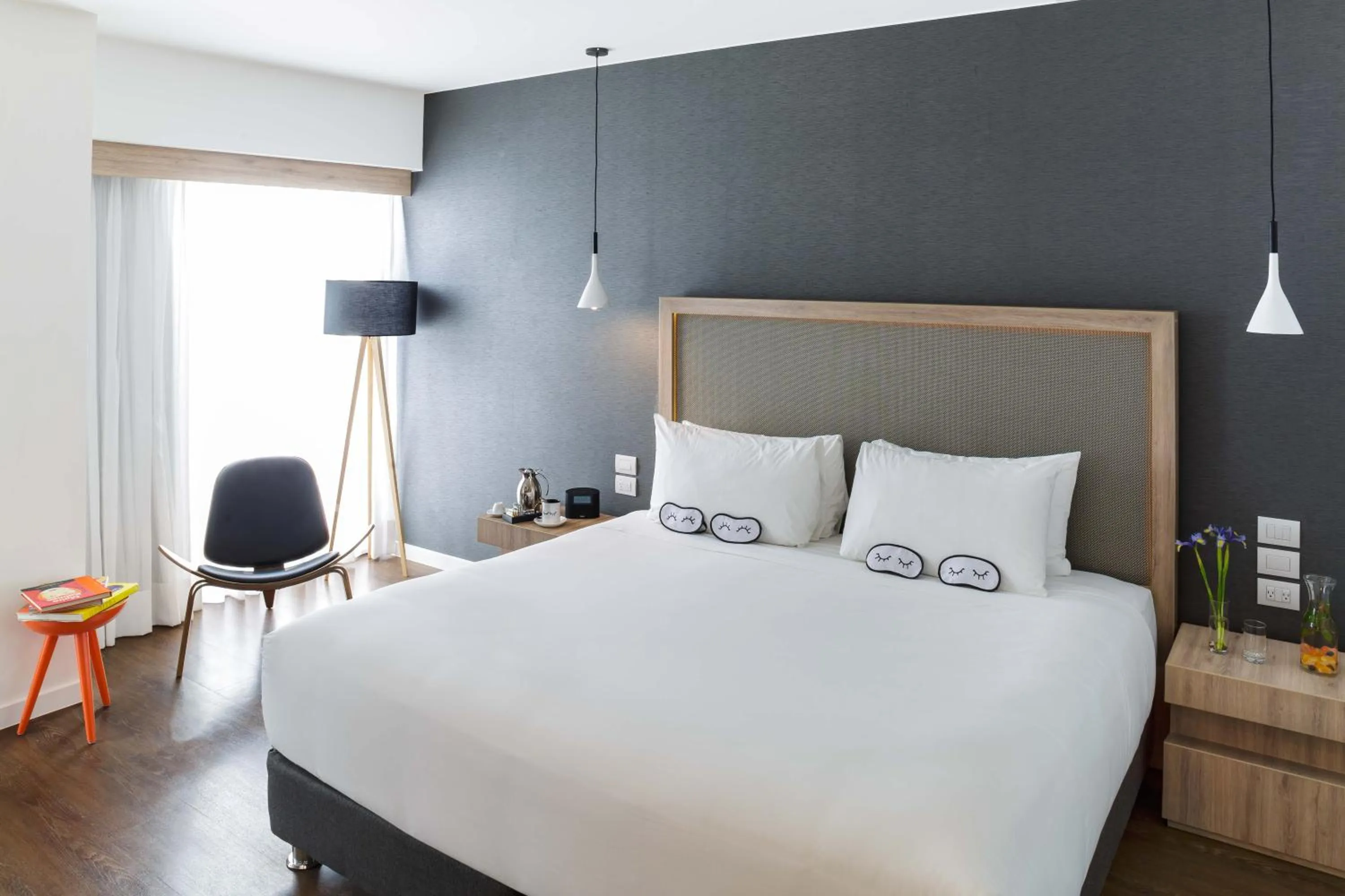 Photo of the whole room, Bed in INNSiDE by Meliá Lima Miraflores