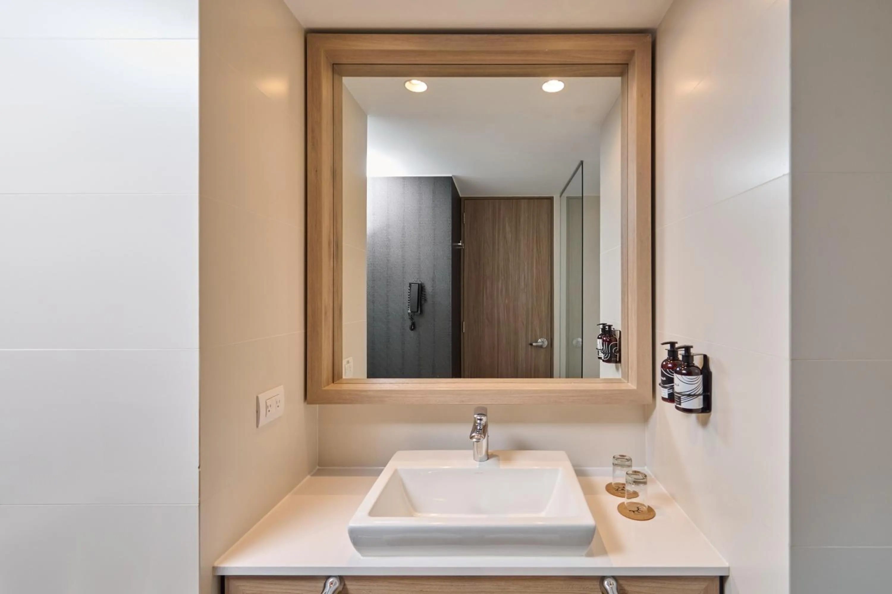 Bathroom in INNSiDE by Meliá Lima Miraflores