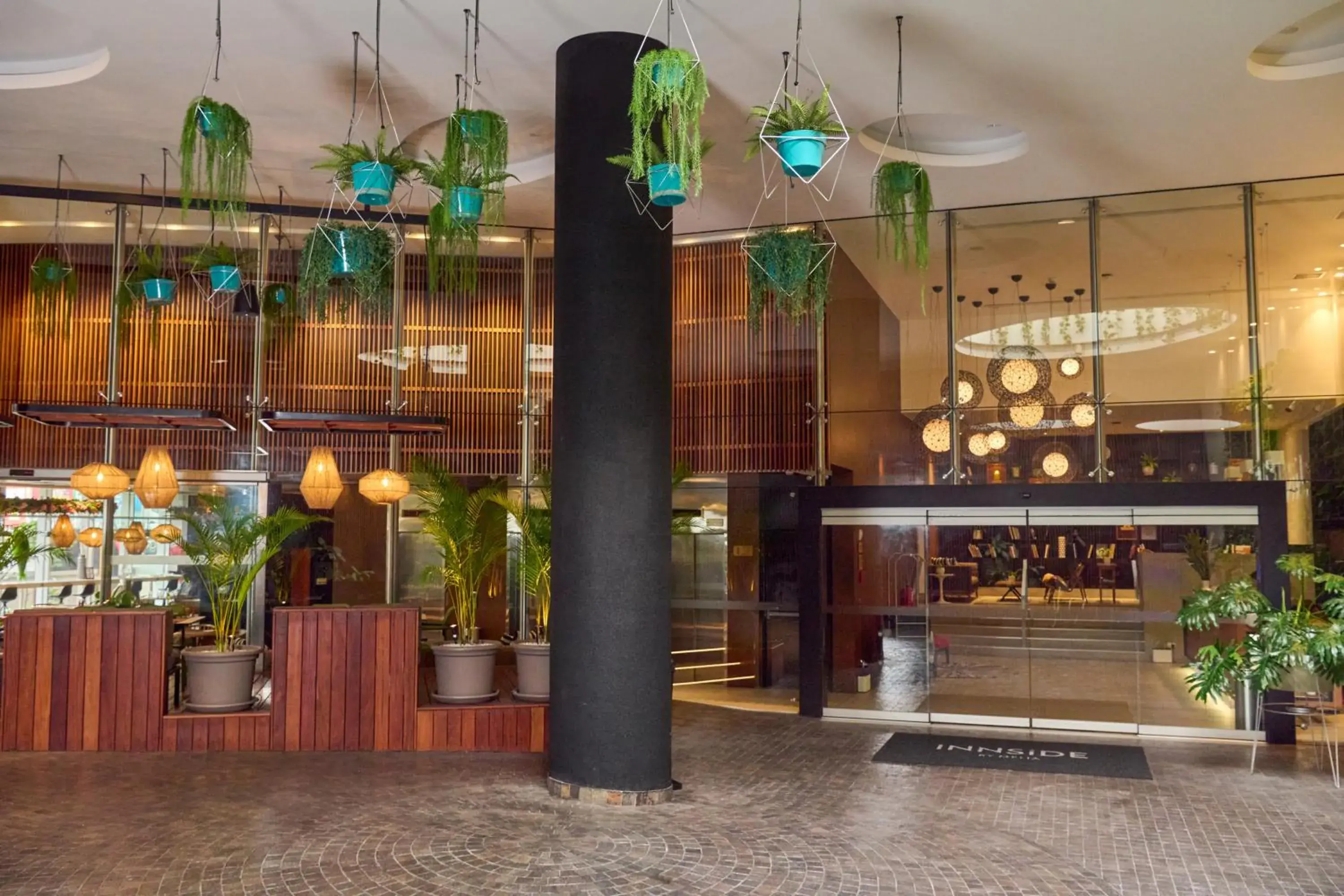 Lobby or reception in INNSiDE by Meliá Lima Miraflores Lobby or reception in INNSiDE by Meliá Lima Miraflores