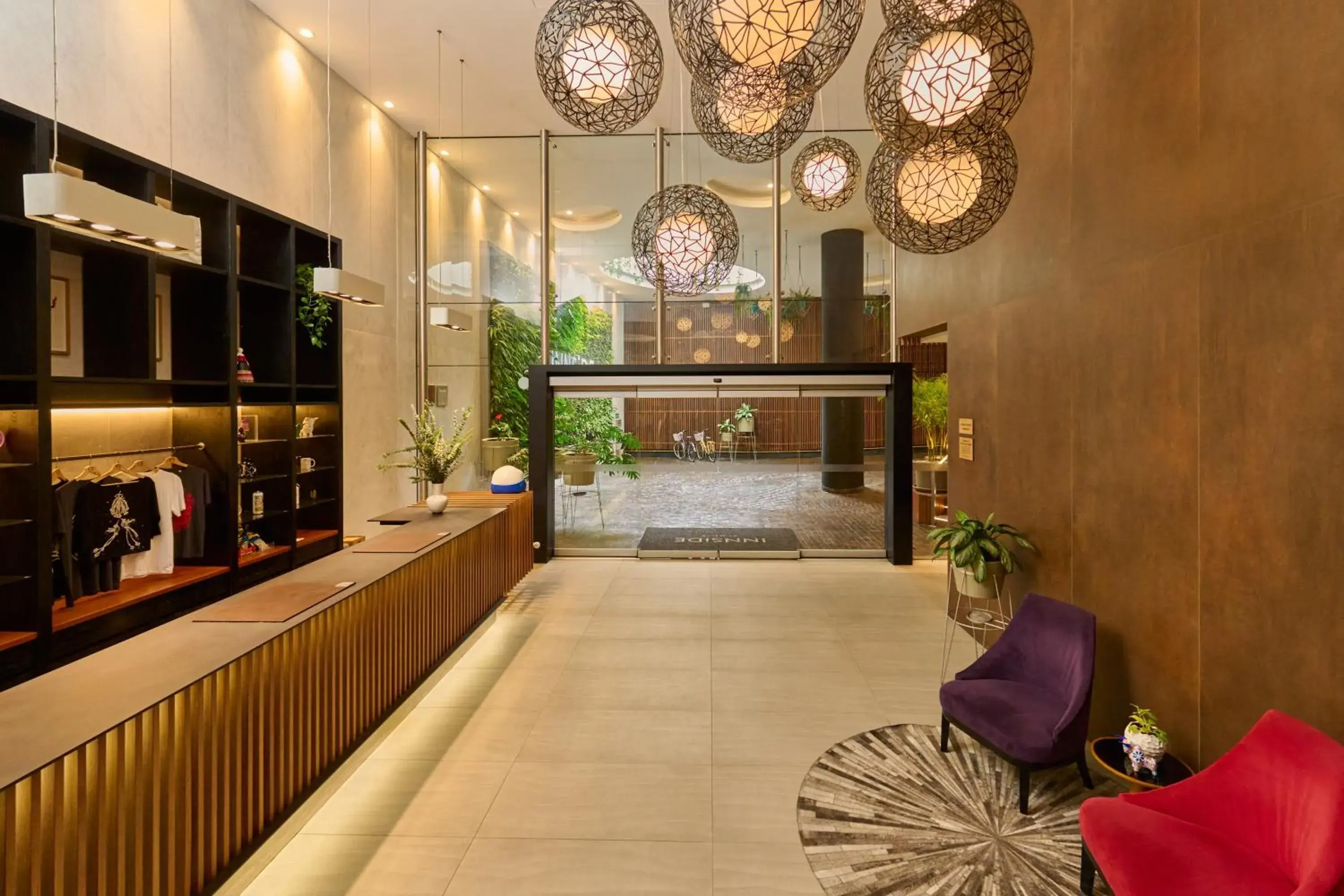 Lobby or reception in INNSiDE by Meliá Lima Miraflores Lobby or reception in INNSiDE by Meliá Lima Miraflores
