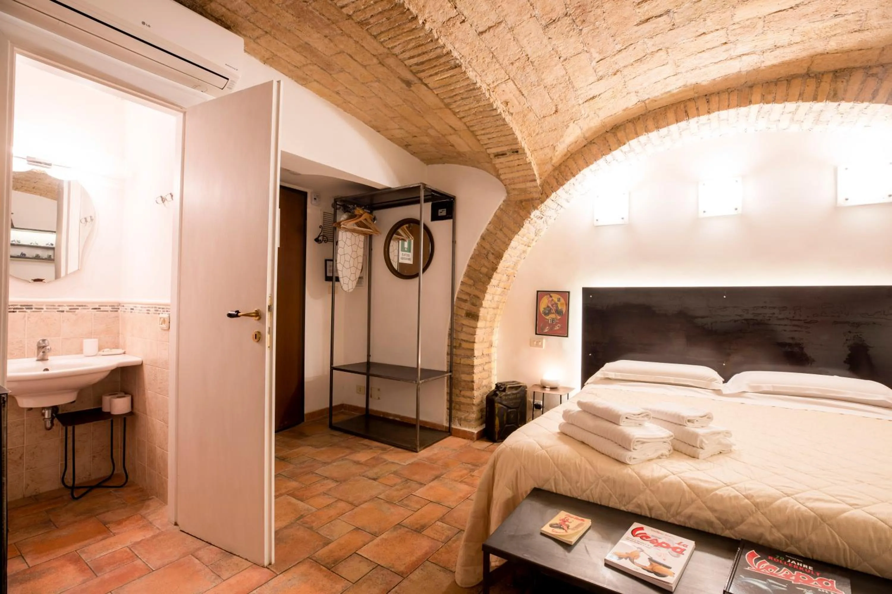 Photo of the whole room, Bed in Restart Accommodations Balestra