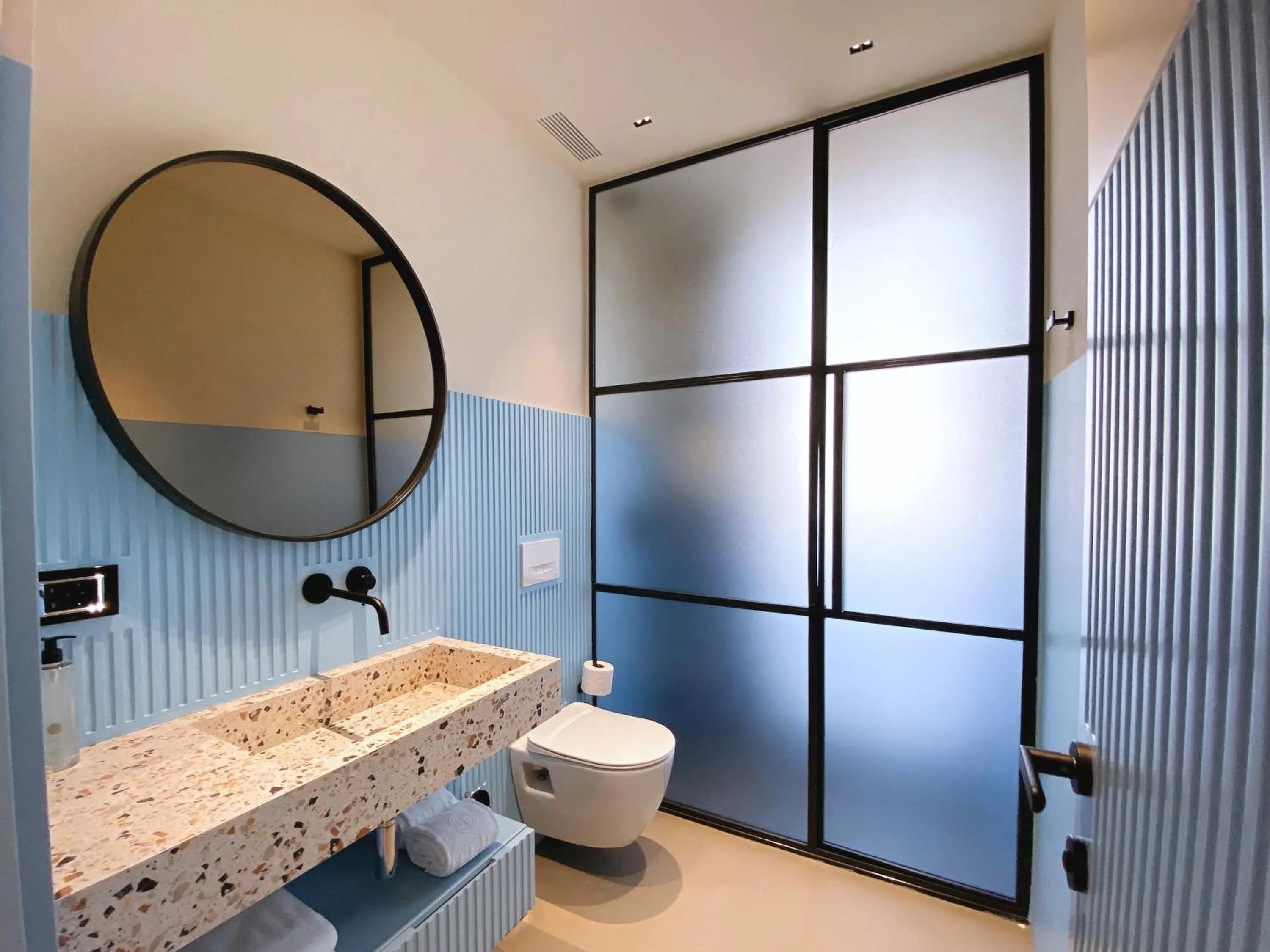 Bathroom in Iliria Boutique Hotel