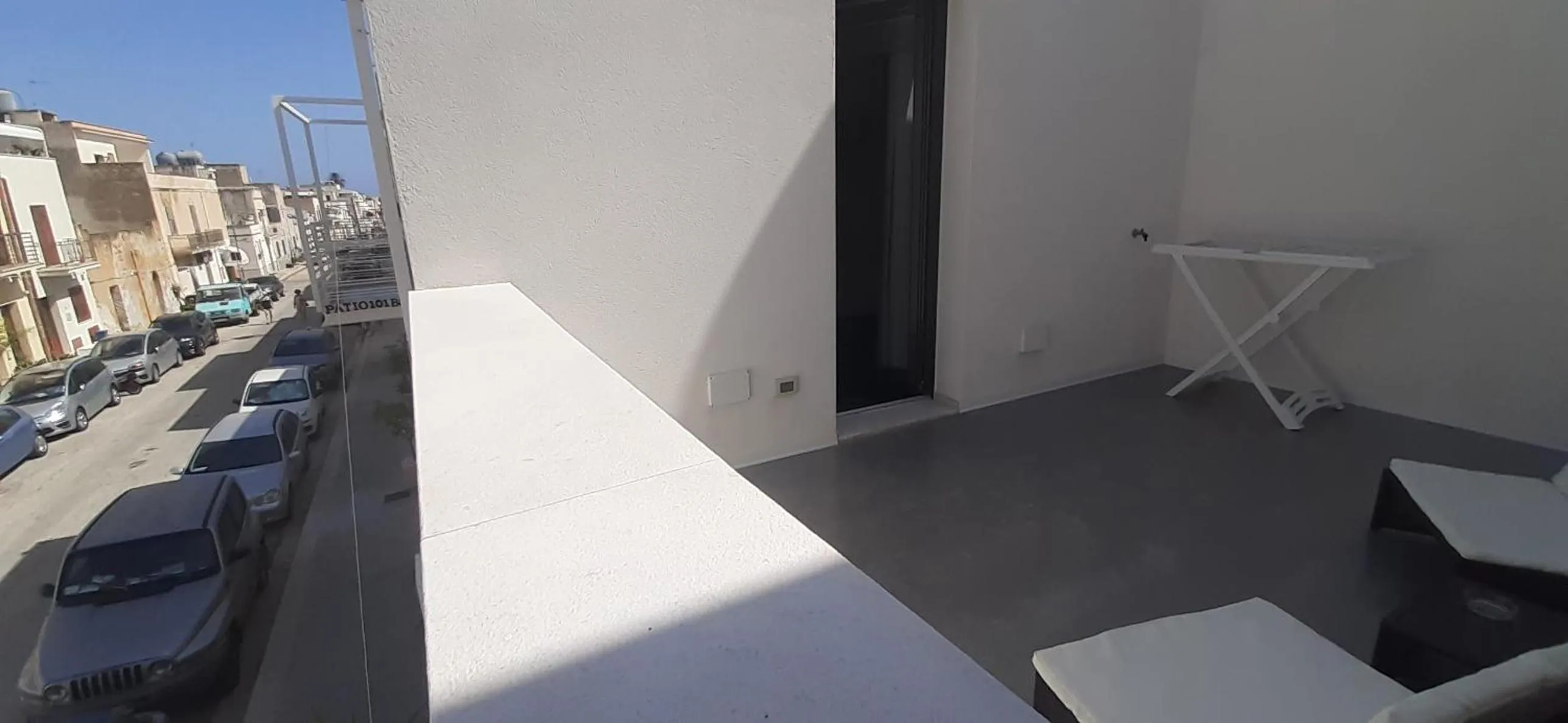 Day in Patio 101 "Exclusive"