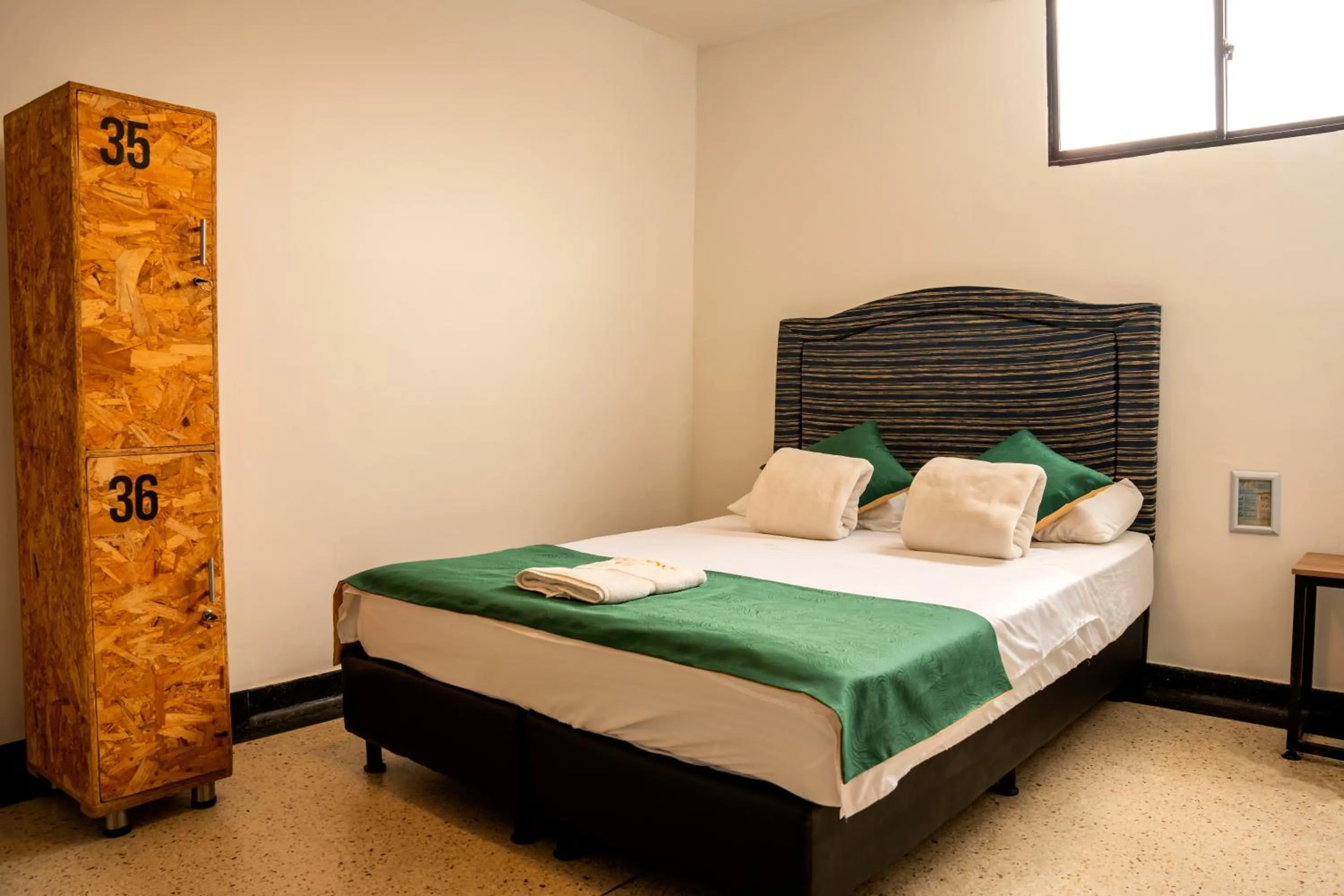 Budget Double Room - single occupancy in Les Balcons Hostel