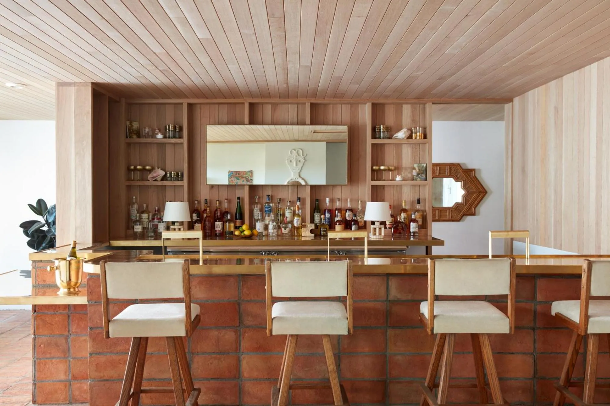 Lounge or bar in Hotel Joaquin