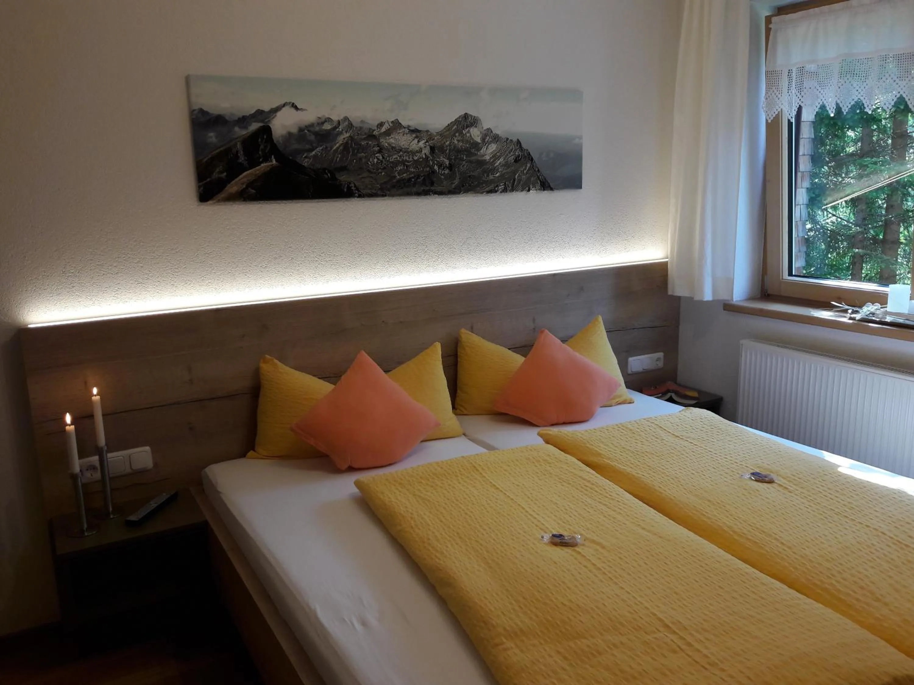 Photo of the whole room, Bed in Haus Annette