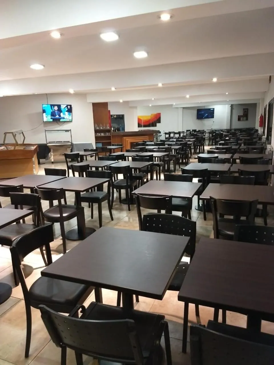 Restaurant/places to eat in Hotel Hurlingham