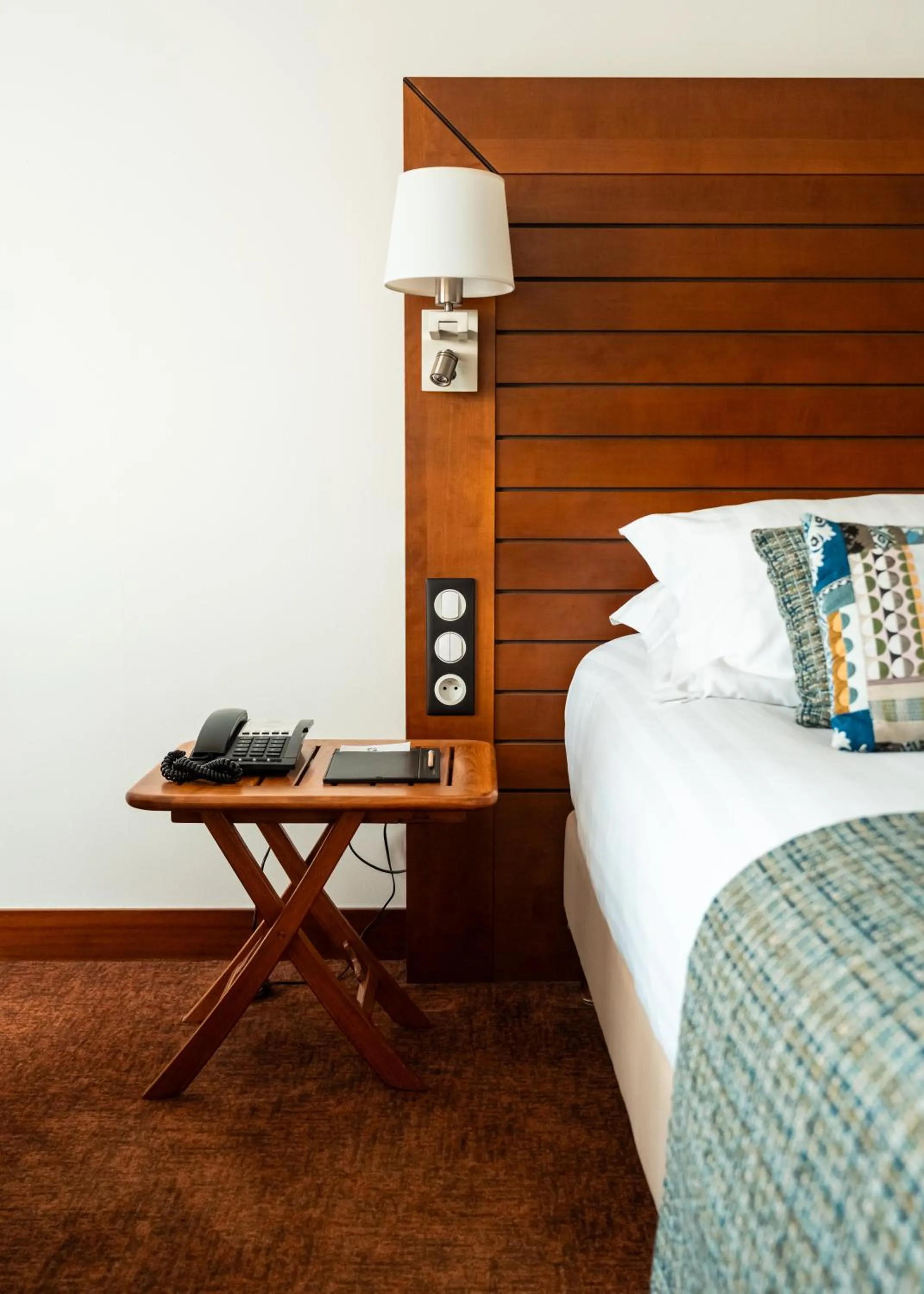 Bedroom, Bed in Hotel Le Grand Pavois