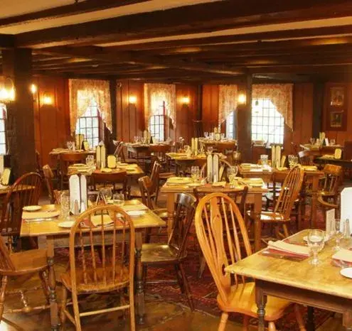 Restaurant/places to eat in Publick House Historic Inn and Country Motor Lodge Restaurant/places to eat in Publick House Historic Inn and Country Motor Lodge