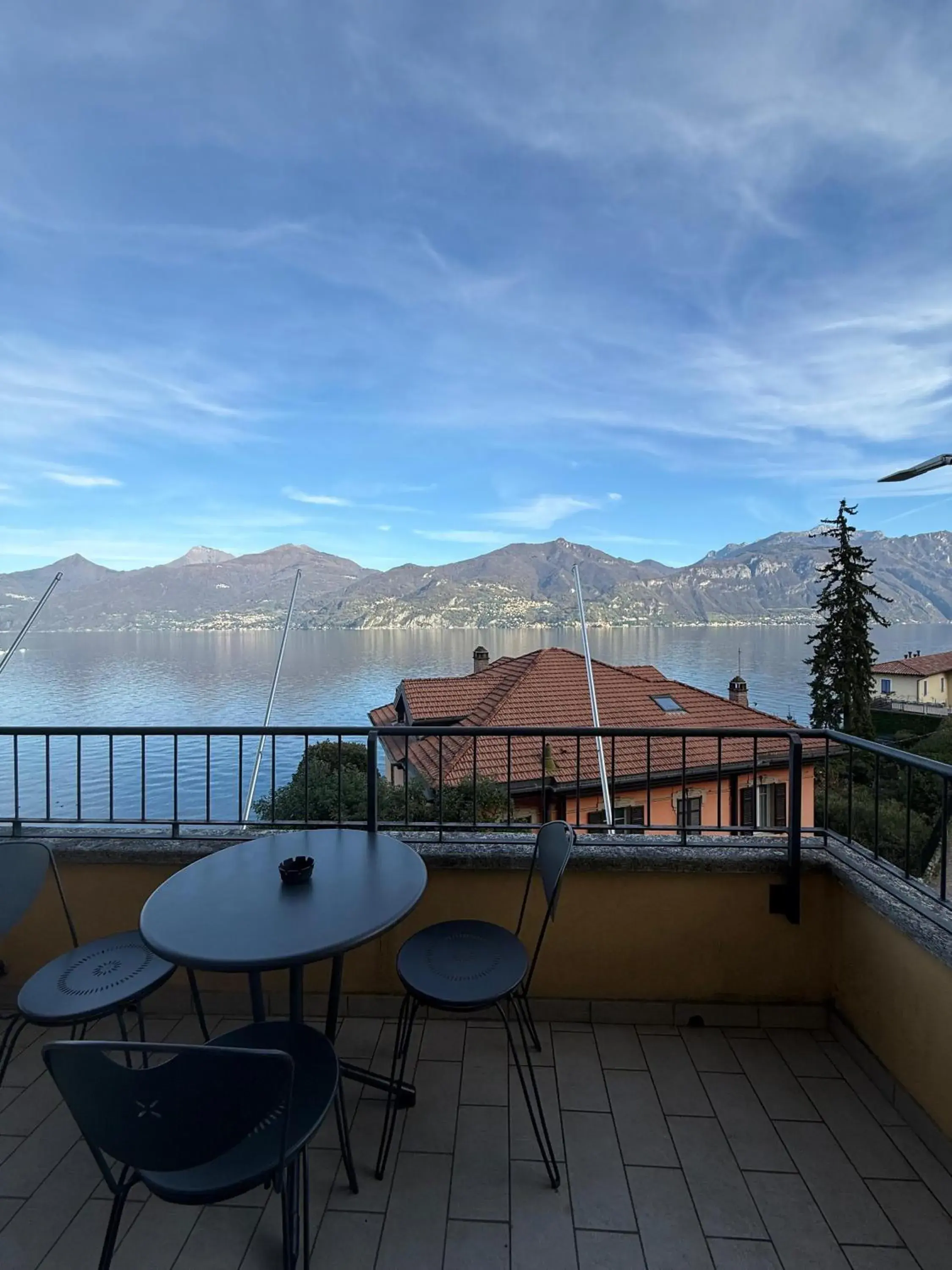 Lake Como Hostel Lake Como Hostel