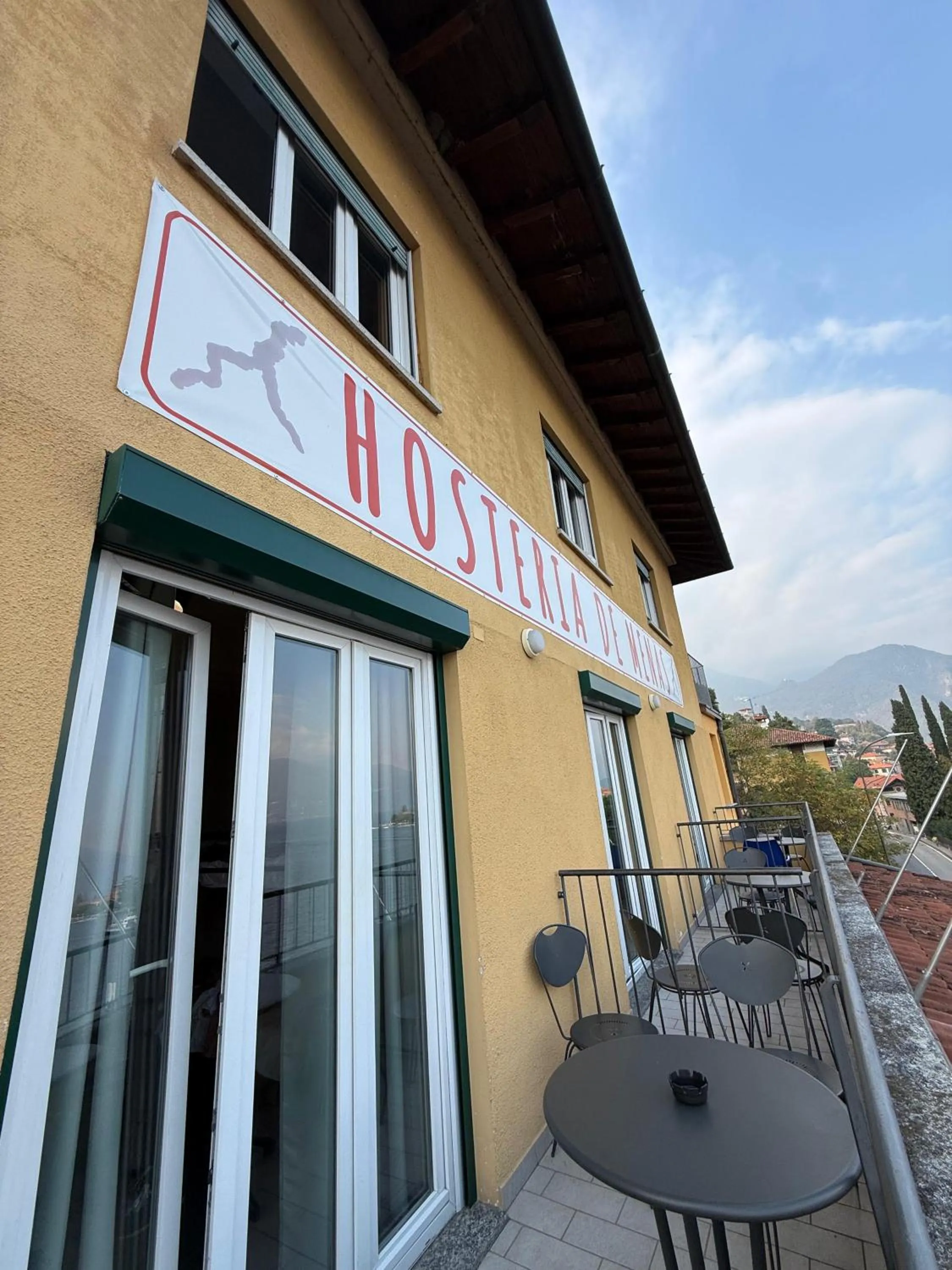 Lake Como Hostel