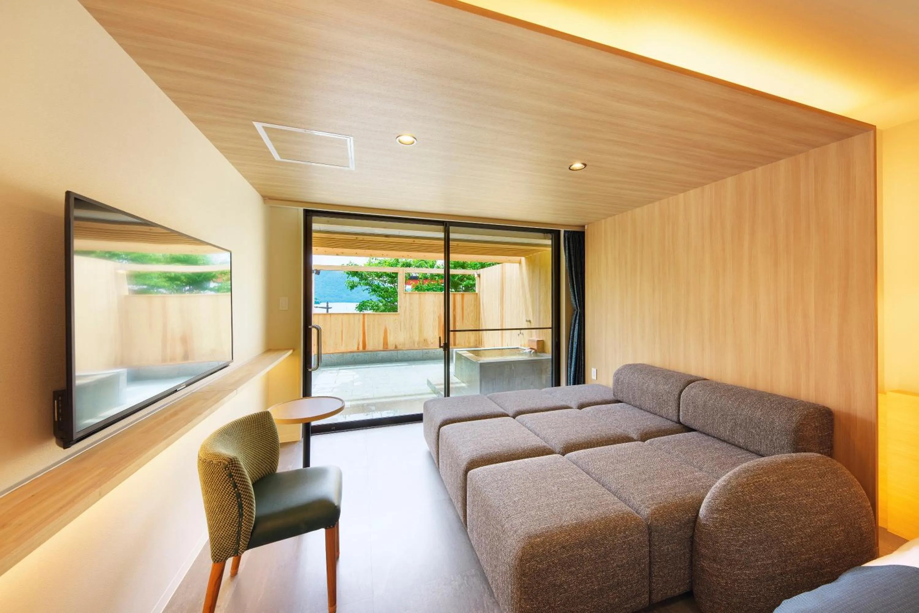 Photo of the whole room in Hotel Hanaan