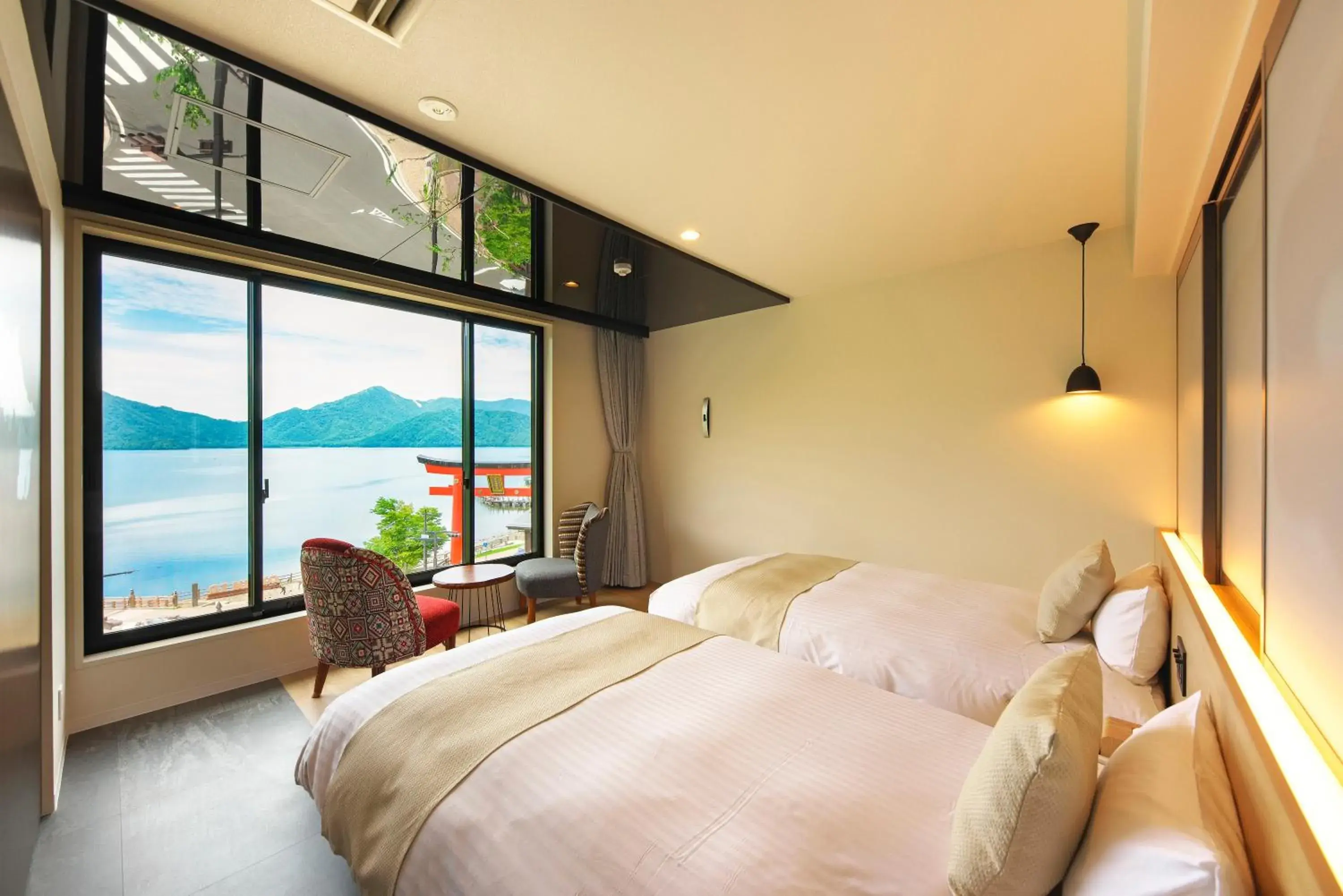 Standard Twin Room and Lake Chuzenji View - single occupancy in Hotel Hanaan Standard Twin Room and Lake Chuzenji View - single occupancy in Hotel Hanaan
