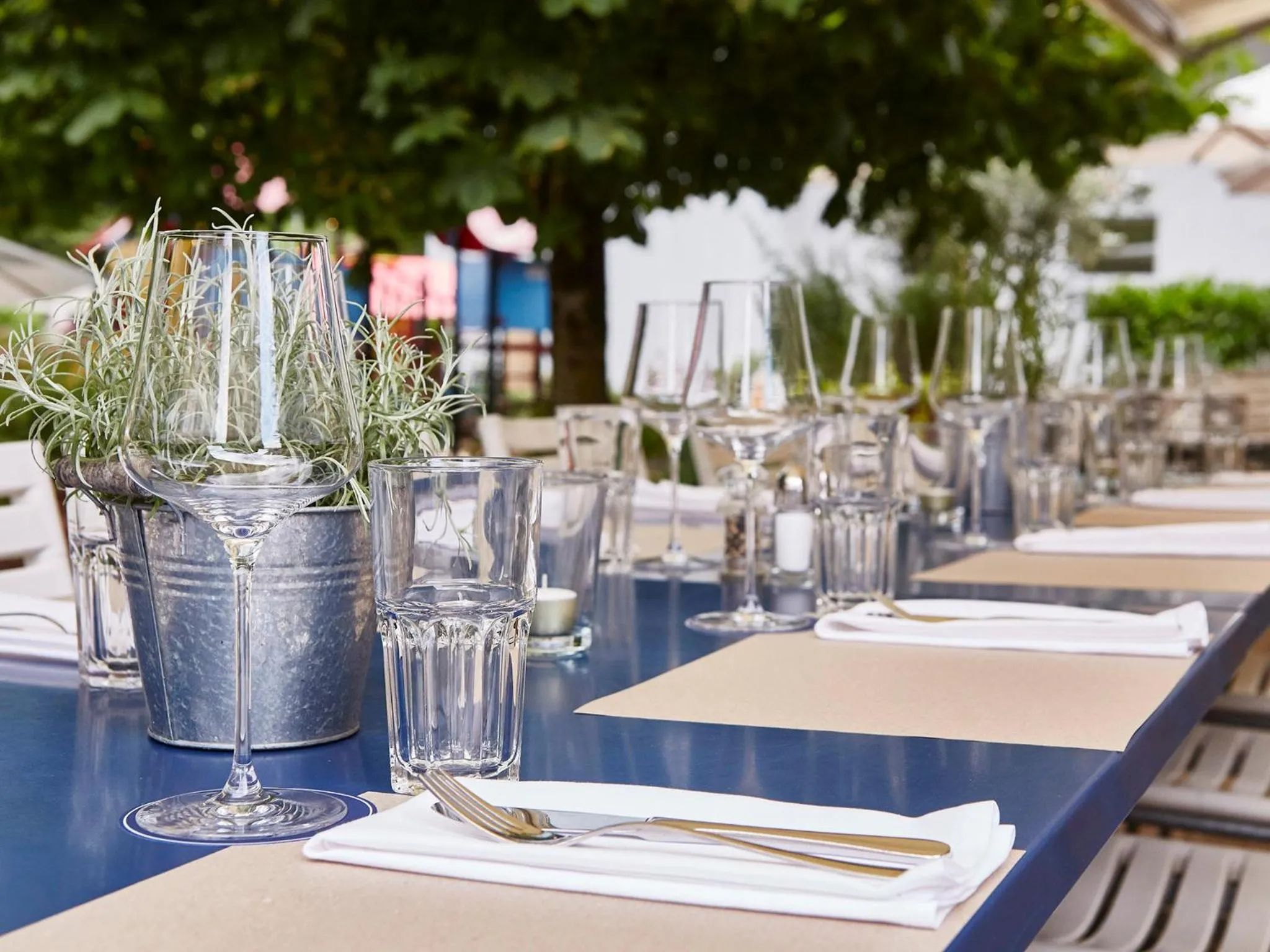 Restaurant/places to eat in August Restaurant Hotel