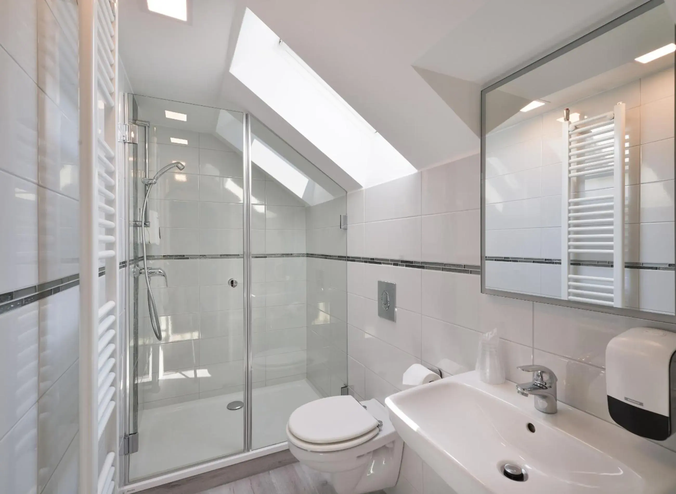 Quadruple Room in Hotel Honti Wellness és Konferencia Szálloda Quadruple Room in Hotel Honti Wellness és Konferencia Szálloda