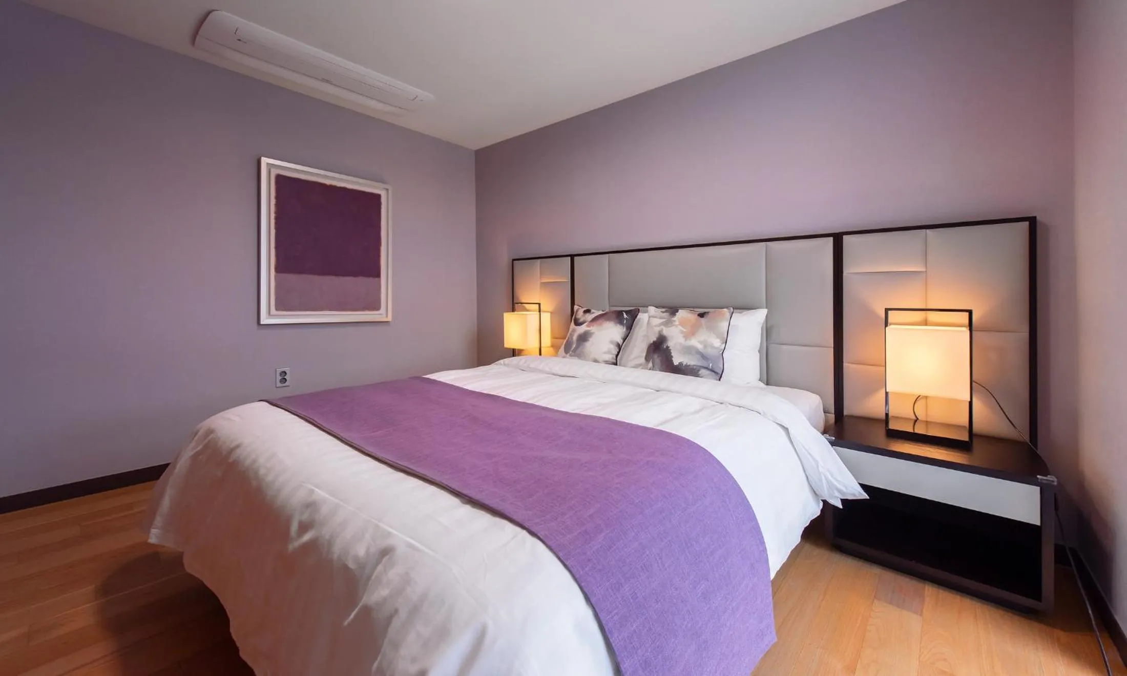 Bedroom, Bed in Venezia Hotel and Suite