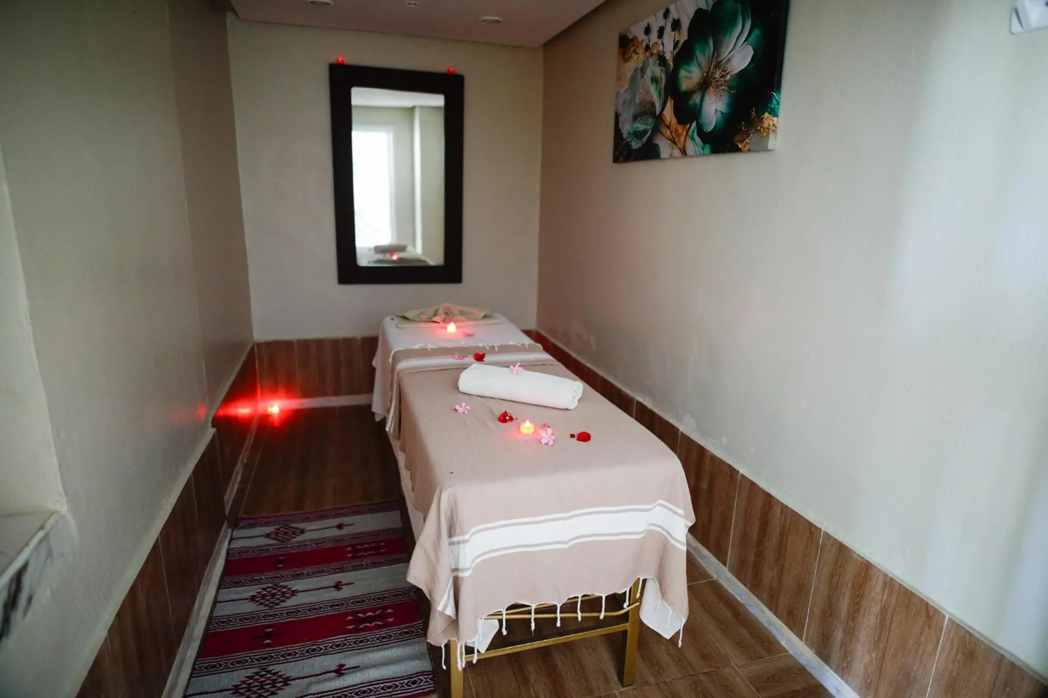 Massage in TMK L'Atrium Yasmine by Turismark