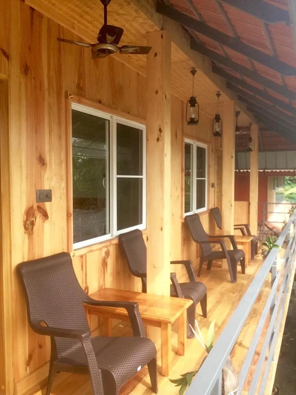 The Lake Paradise Boutique Resort