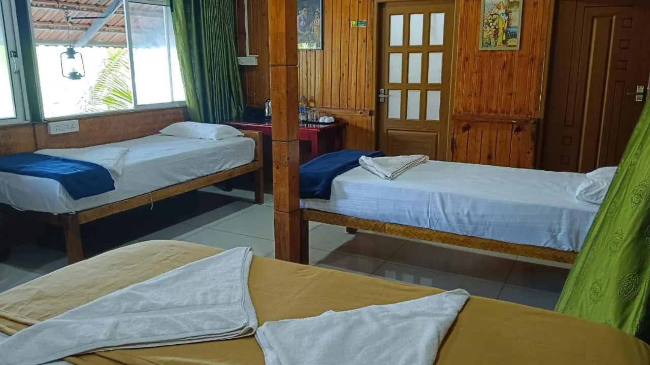 Bed in The Lake Paradise Boutique Resort