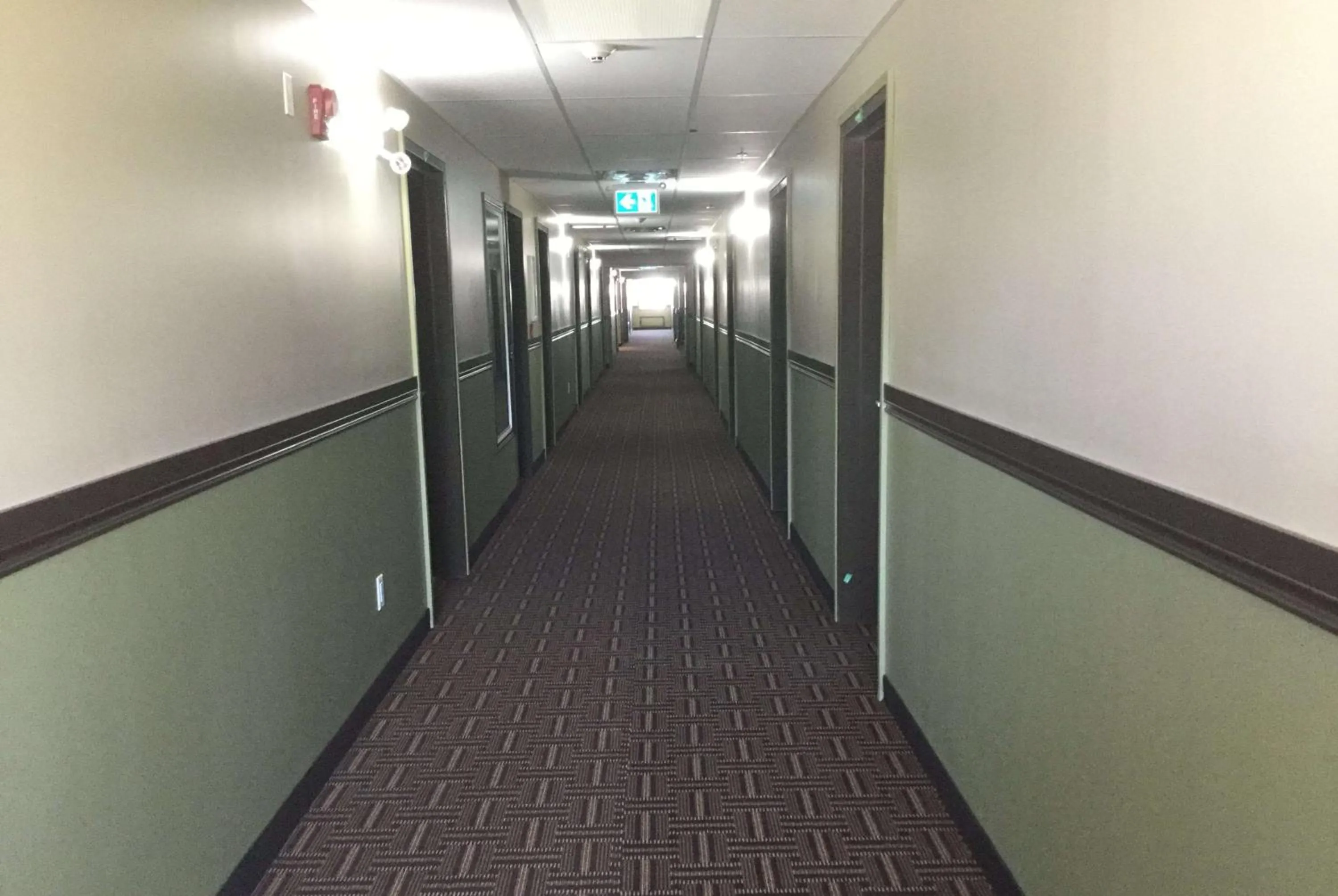 On site in Super 8 by Wyndham Hardisty