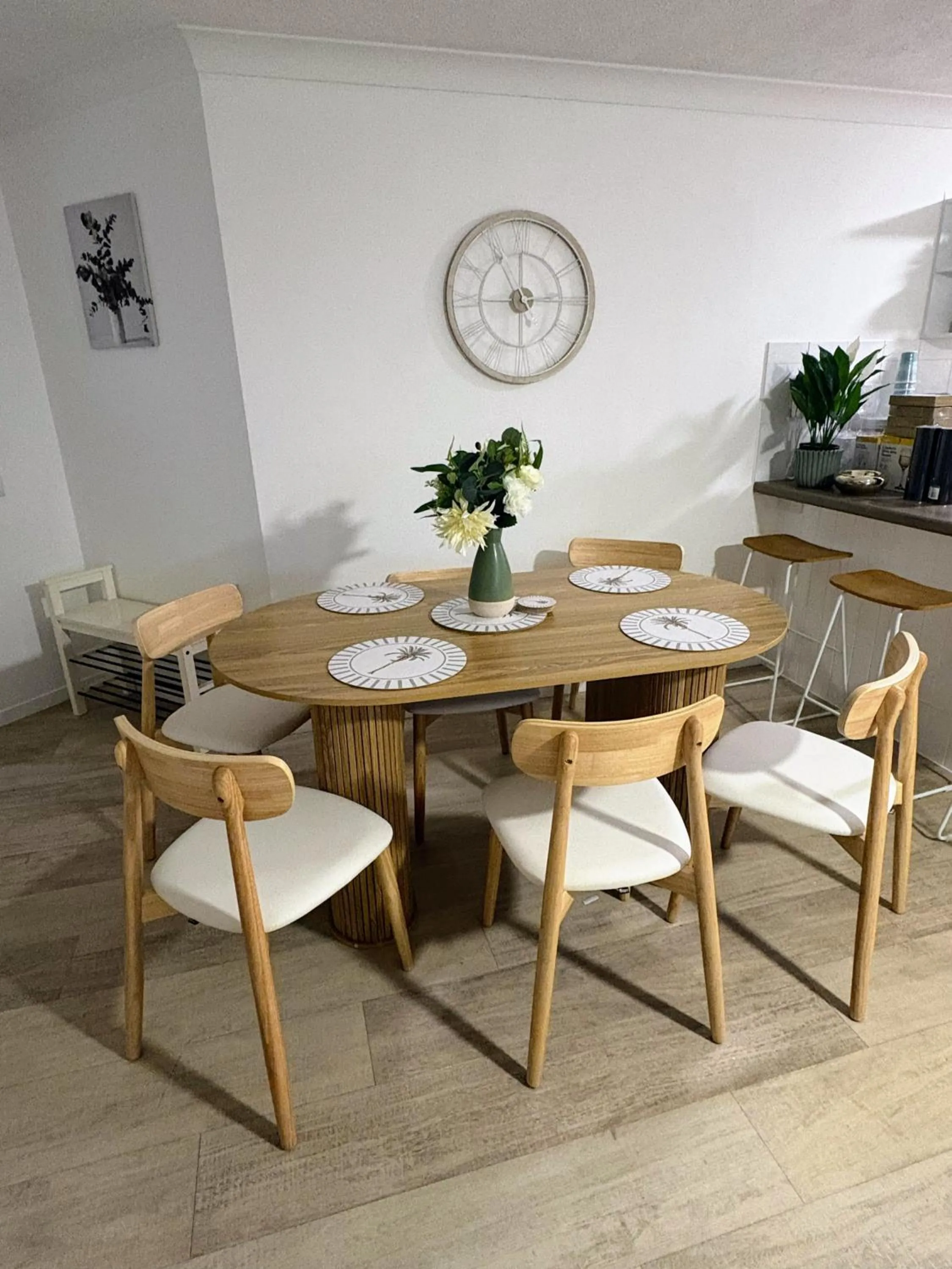 Dining area in Oceanside Cove