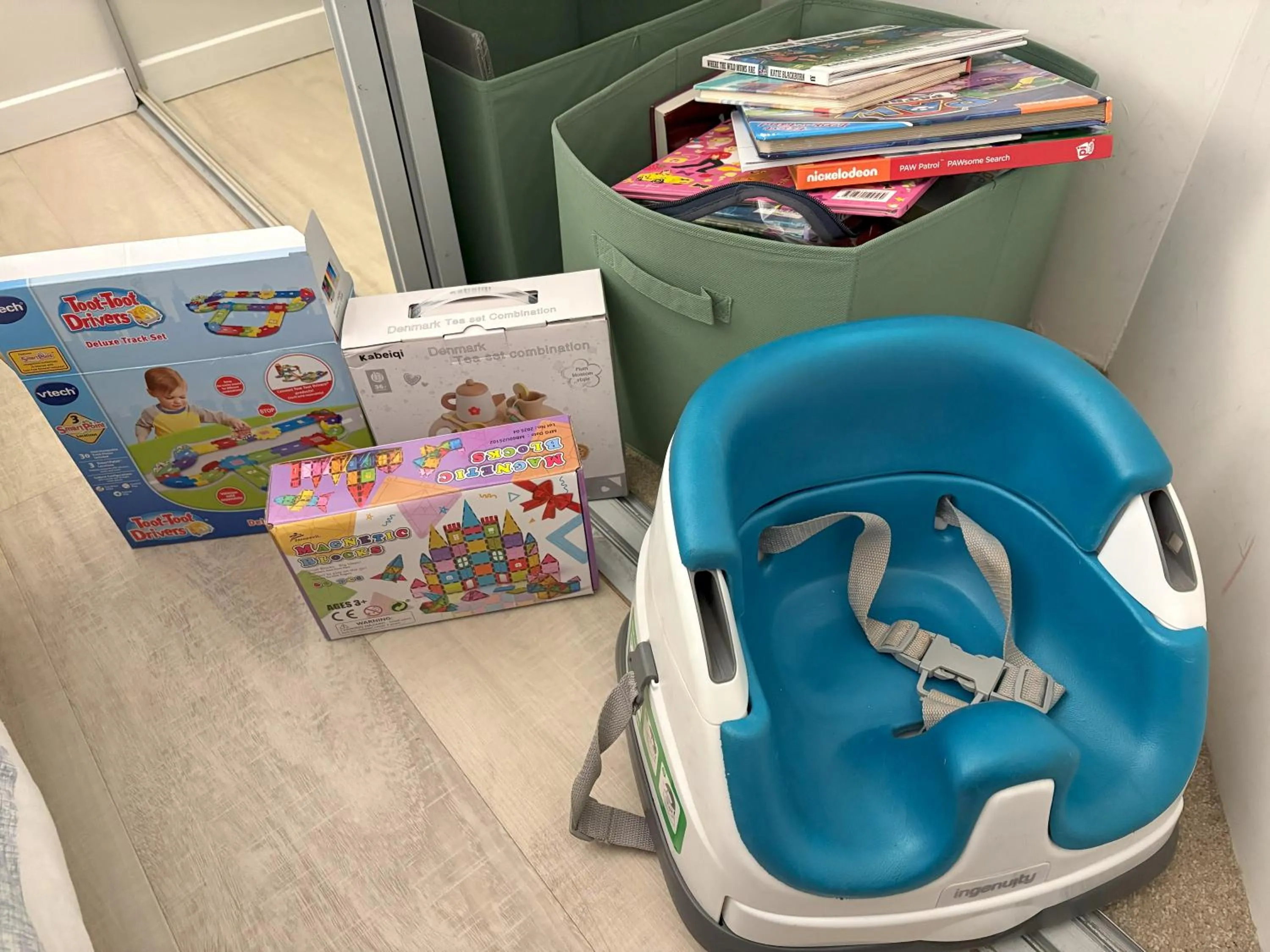 cot in Oceanside Cove