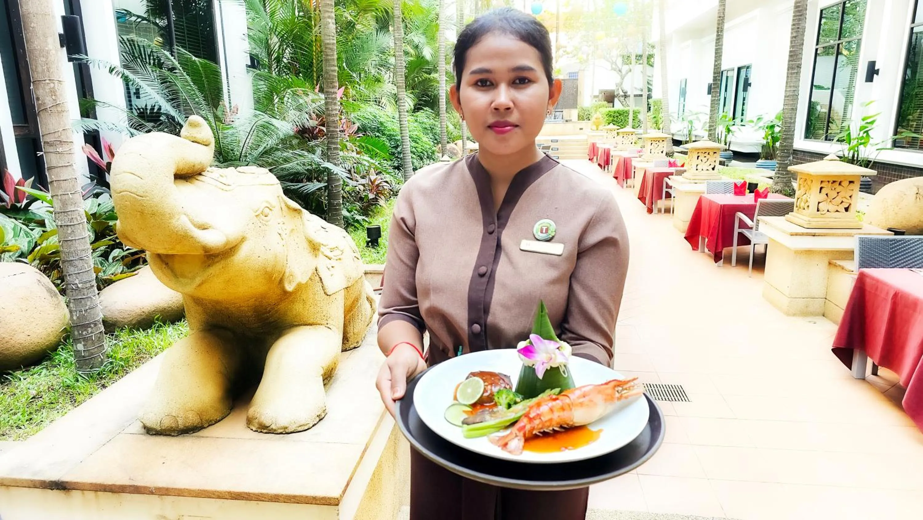 Food in Tara Angkor Hotel