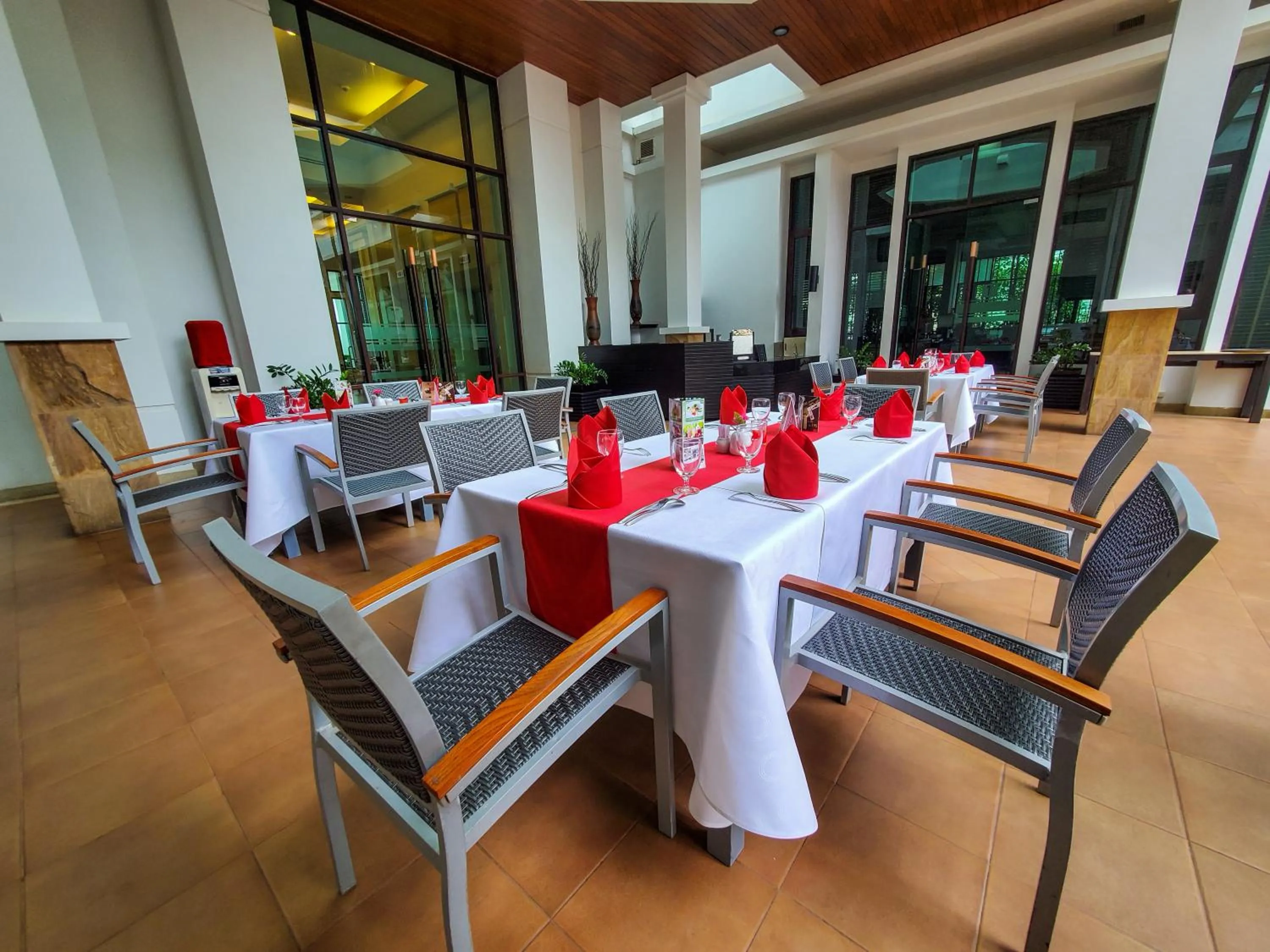 Seating area in Tara Angkor Hotel