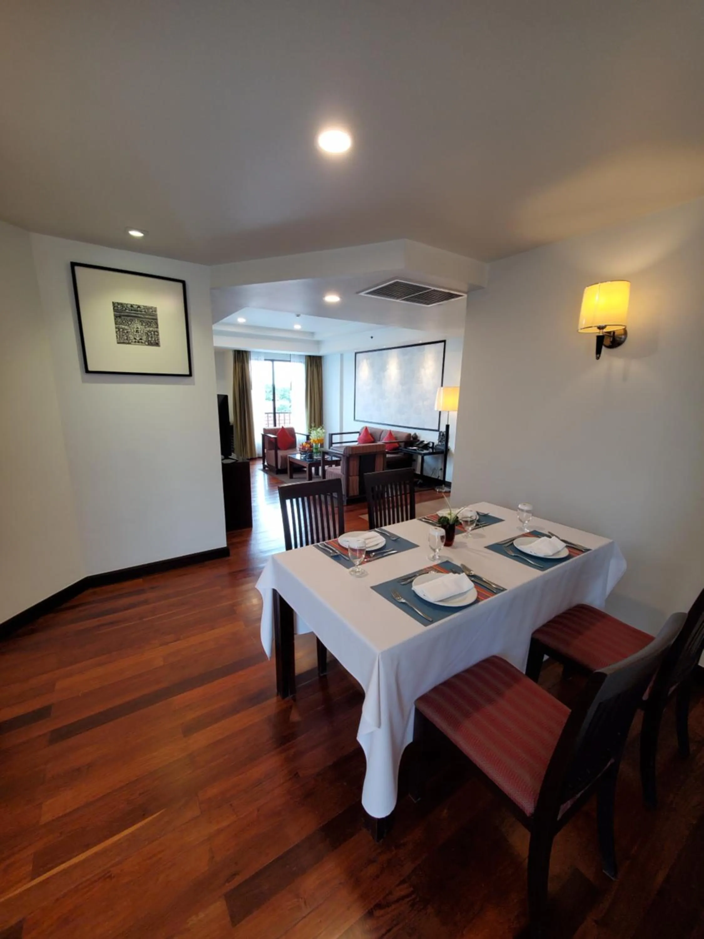 Living room in Tara Angkor Hotel