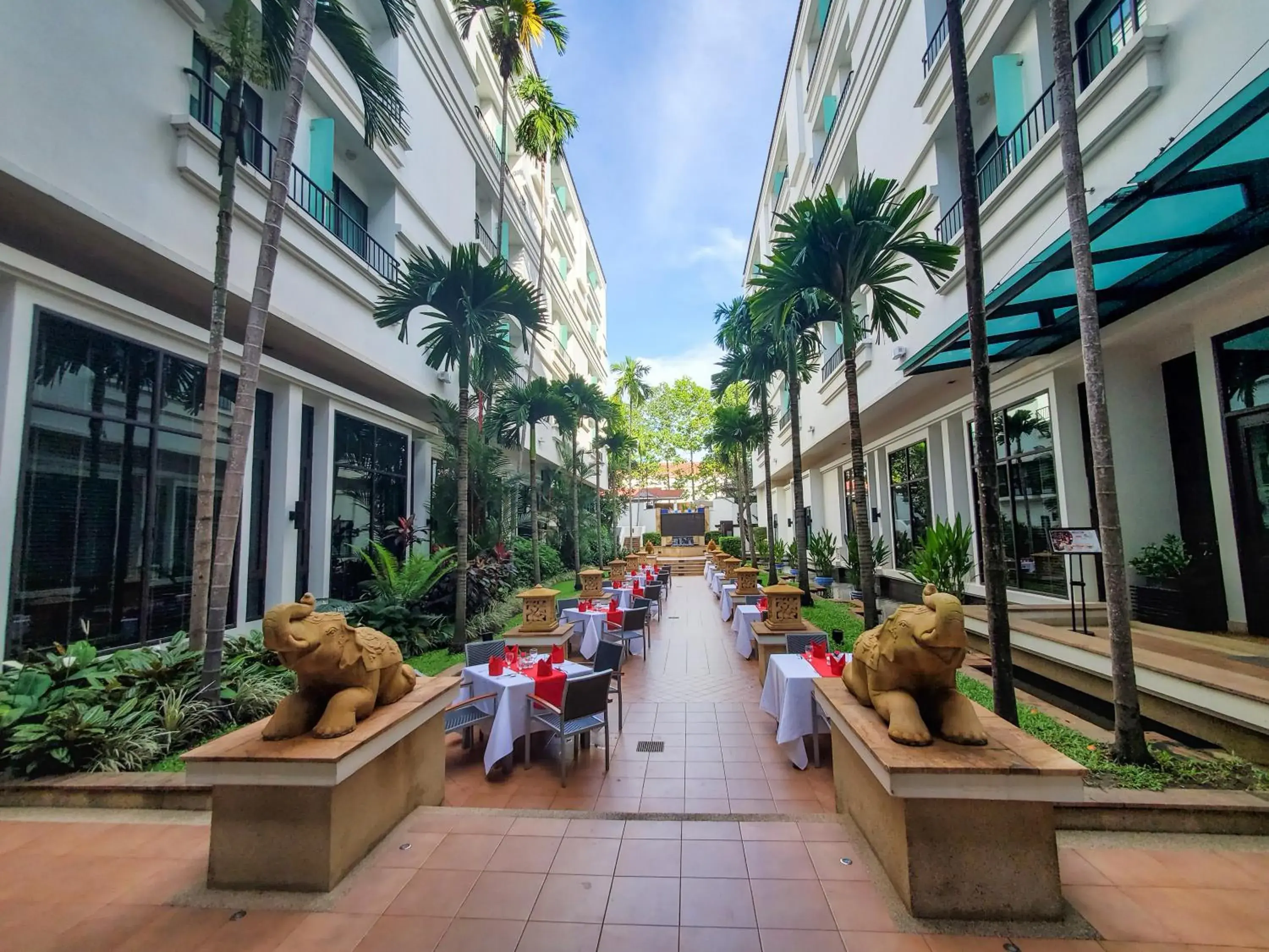 Inner courtyard view in Tara Angkor Hotel Inner courtyard view in Tara Angkor Hotel