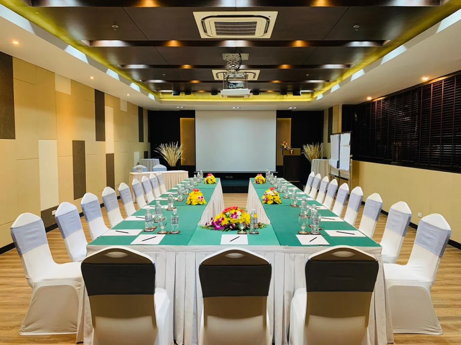 Meeting/conference room in Tara Angkor Hotel
