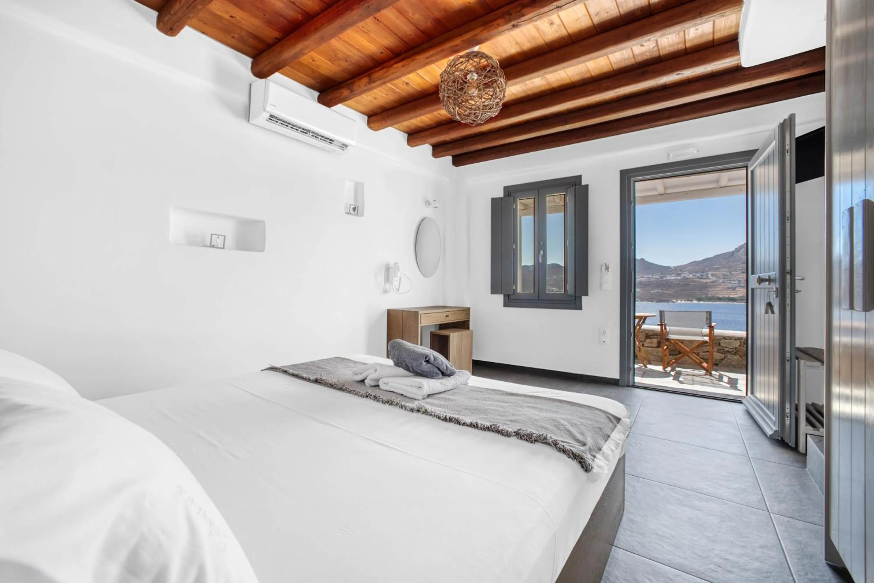 Bed in Belvedere
