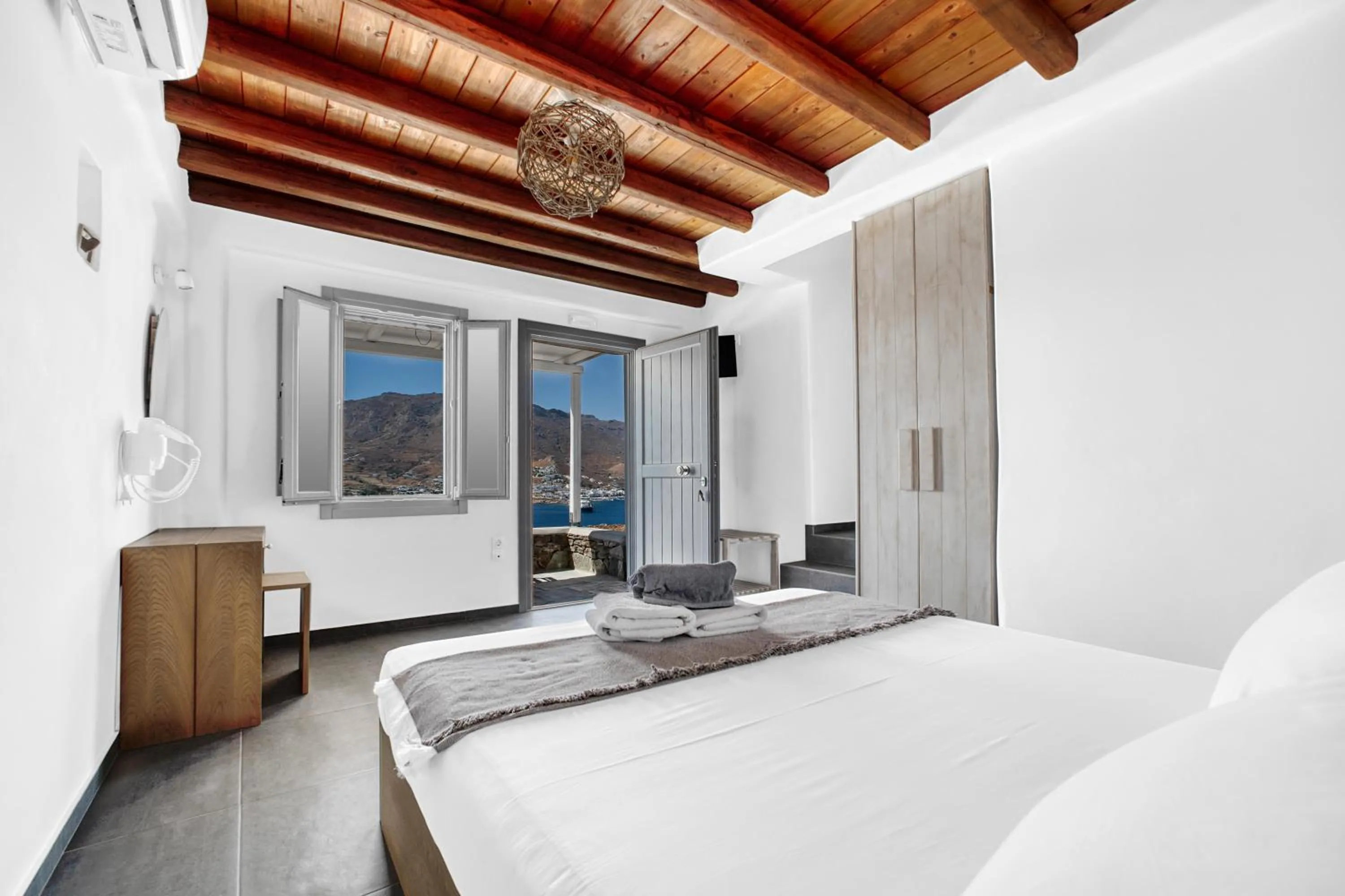 Bed in Belvedere