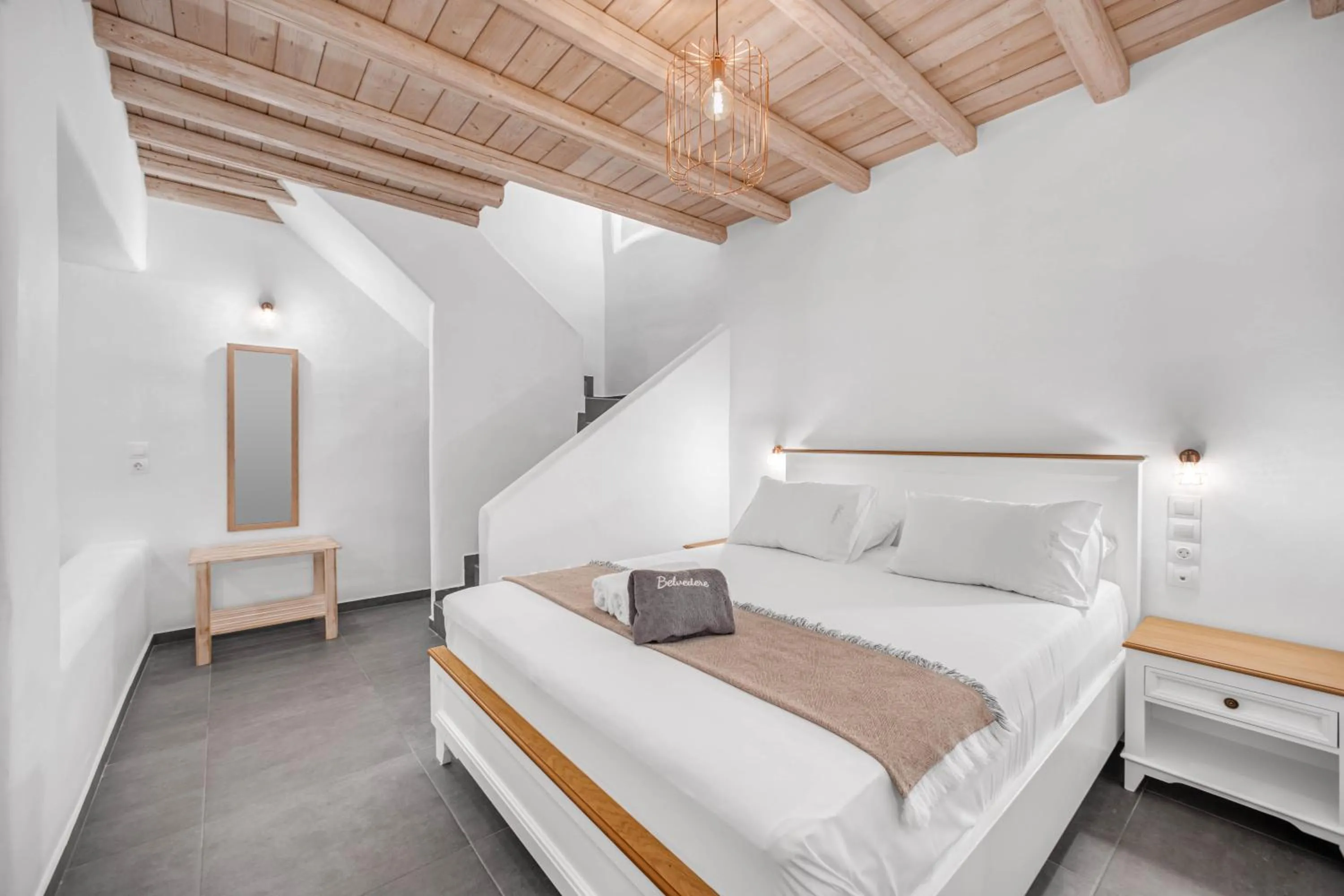 Bed in Belvedere