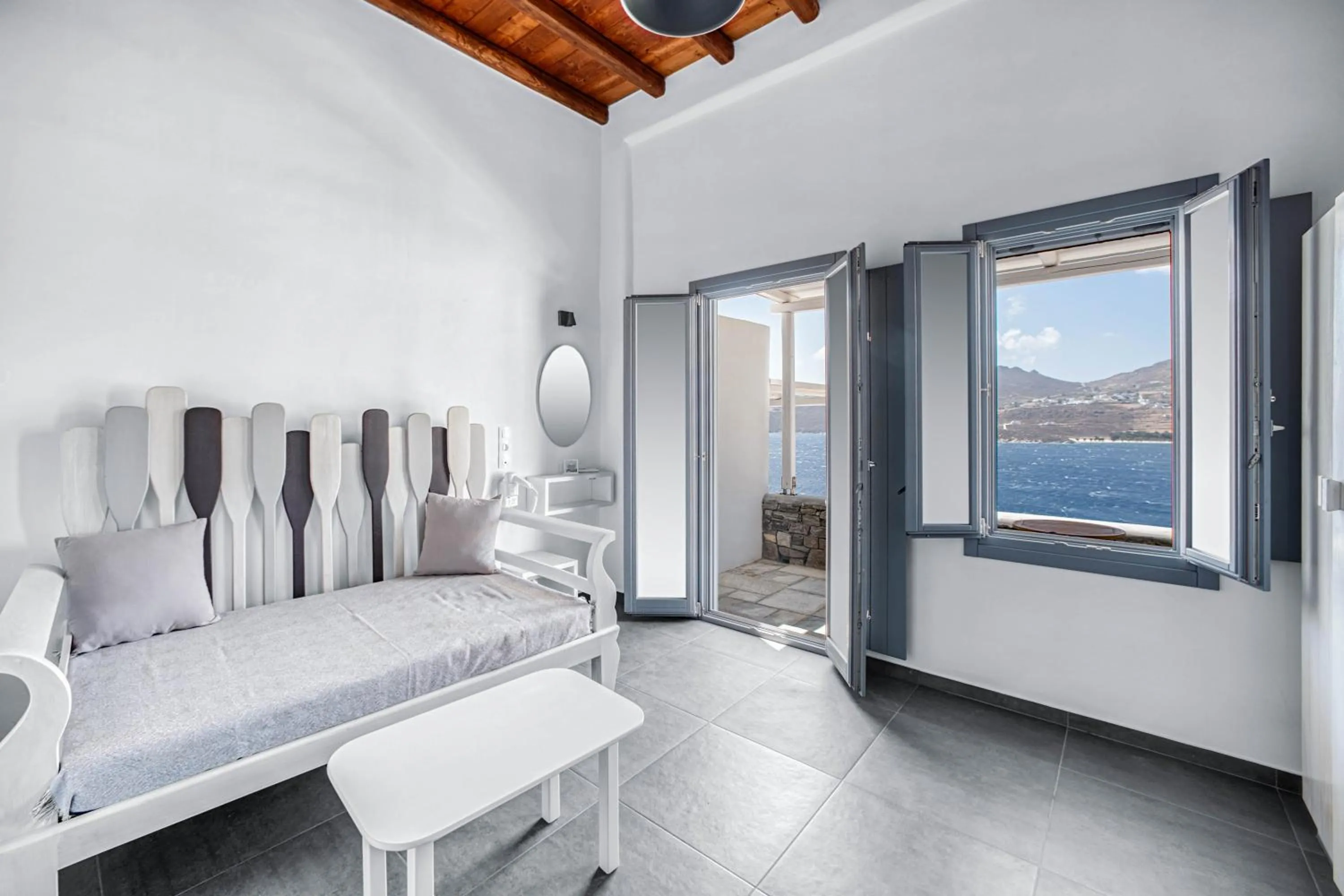 Bed in Belvedere