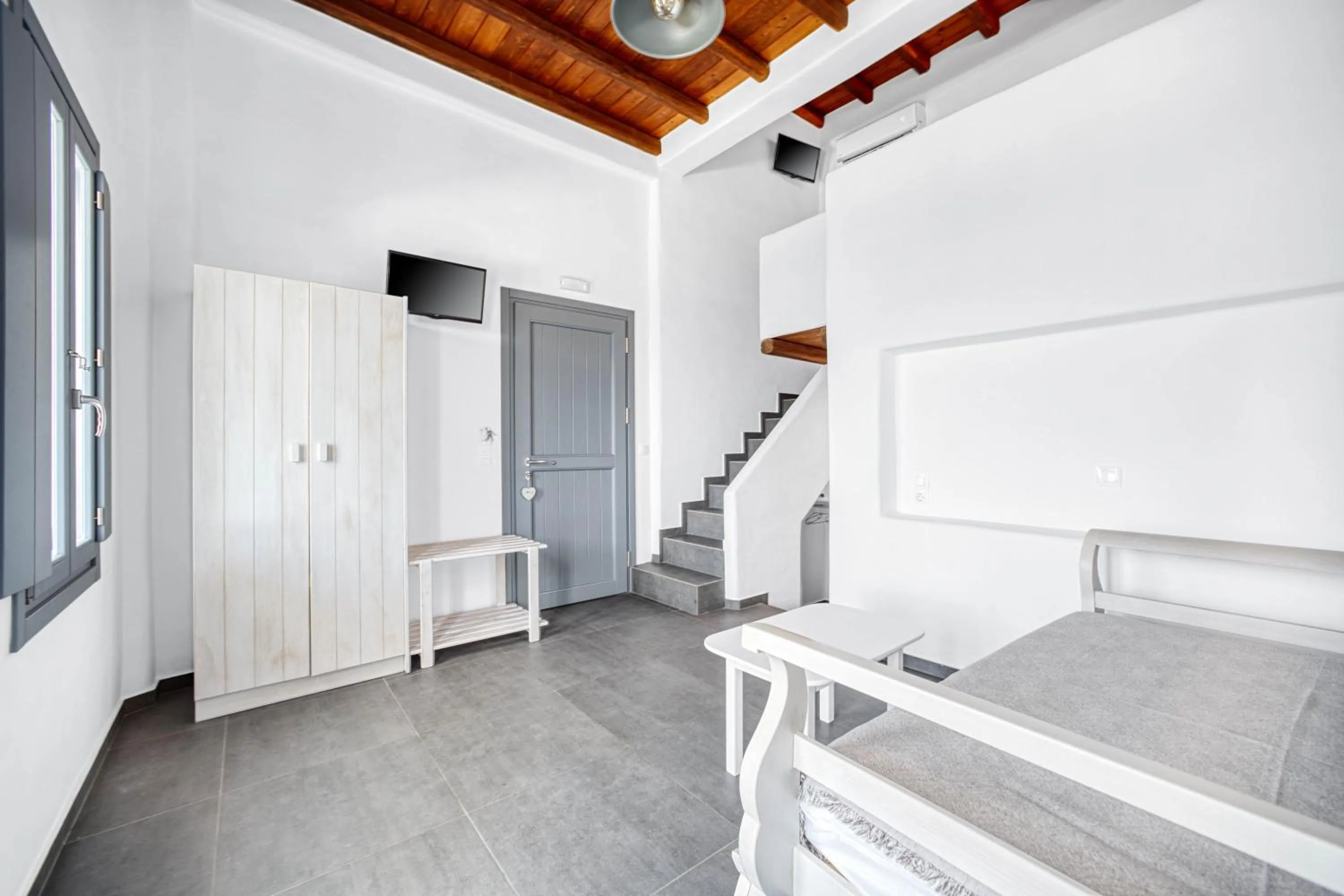 Bed in Belvedere