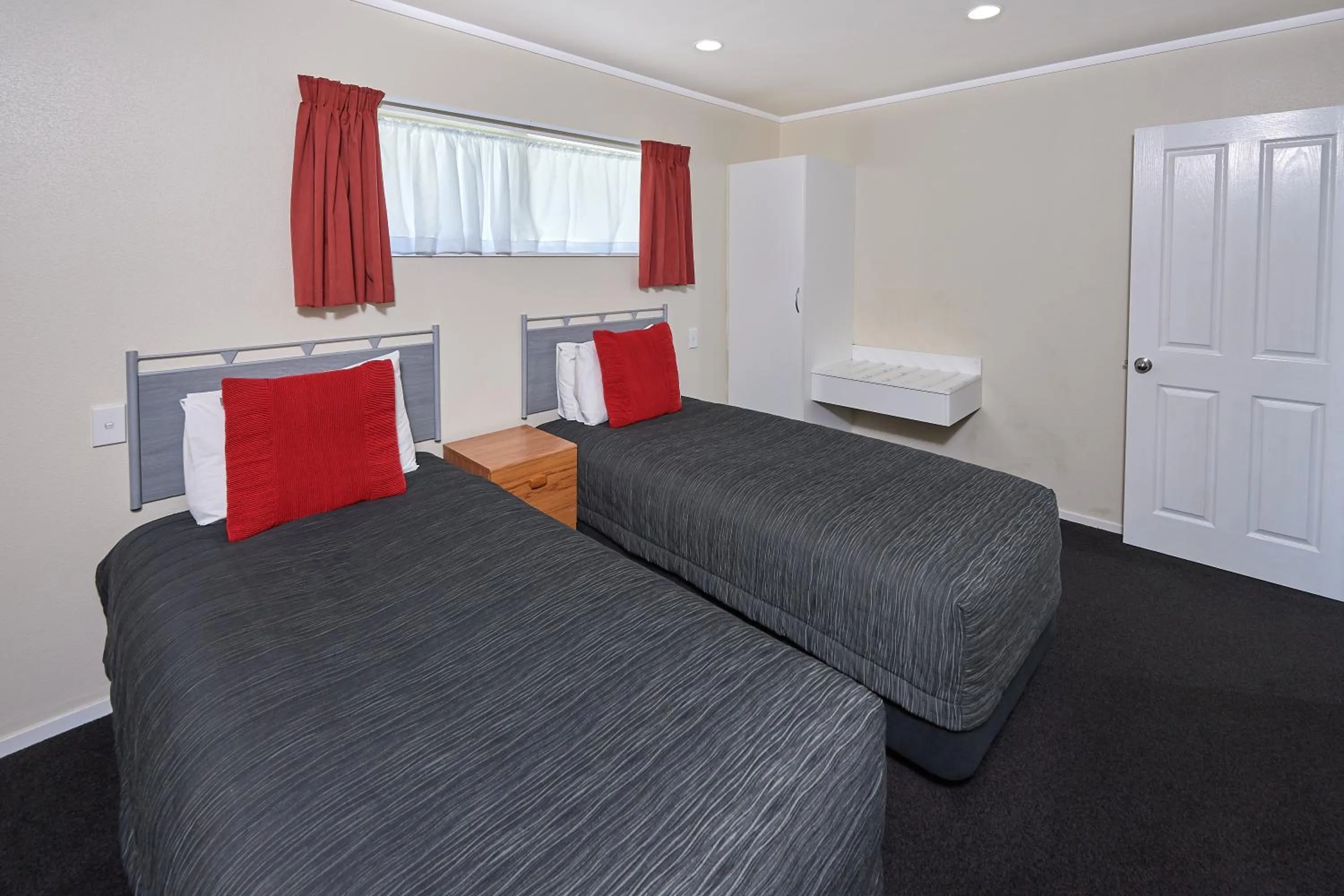 Bed in Livingston Motel