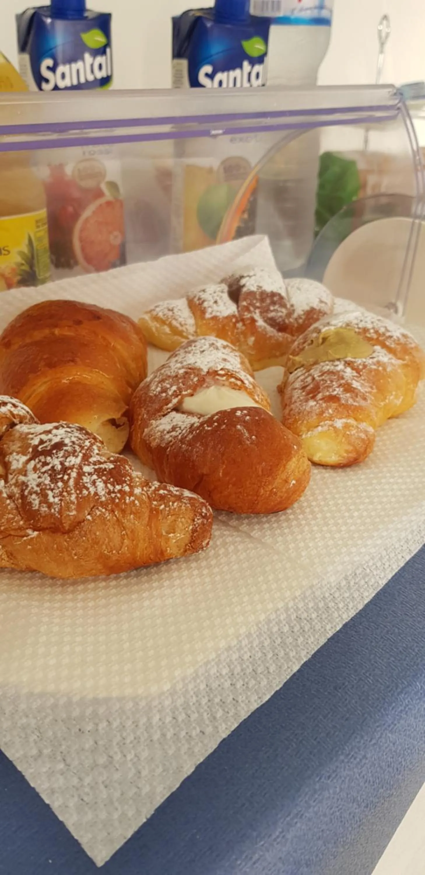 Breakfast in Villa Mattia