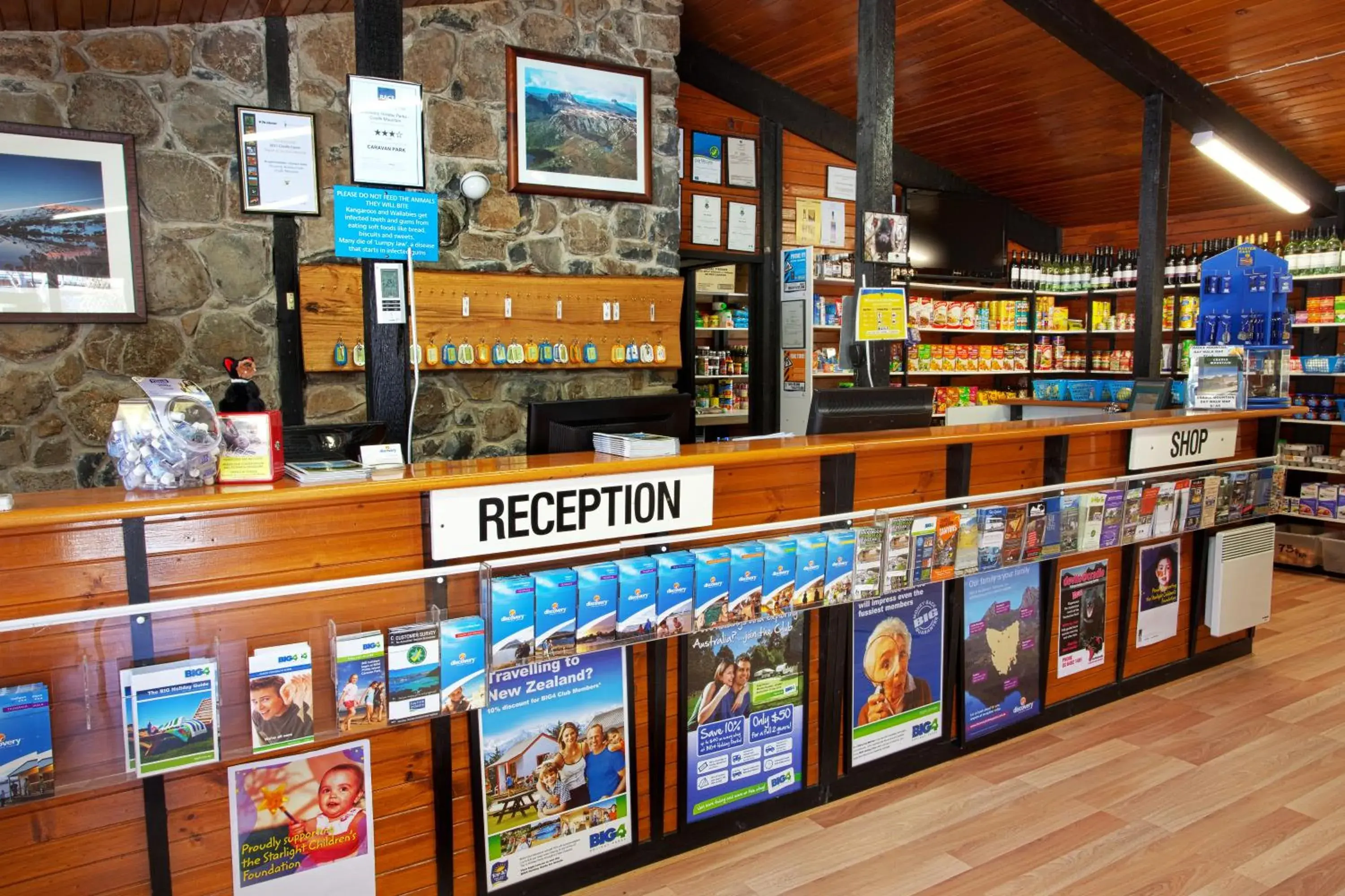 Lobby or reception in Discovery Parks - Cradle Mountain Lobby or reception in Discovery Parks - Cradle Mountain