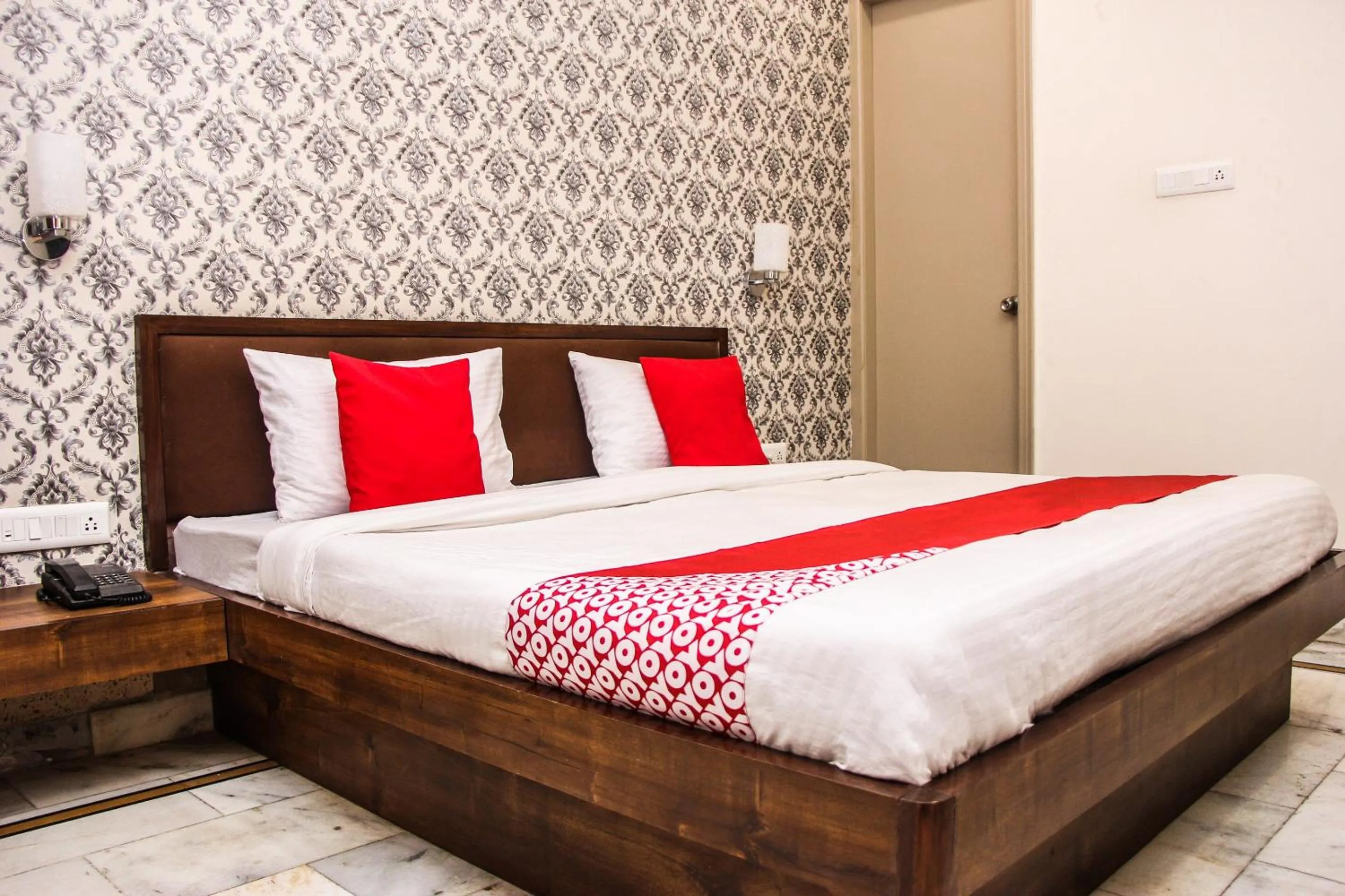 Bedroom, Bed in Collection O Chawla