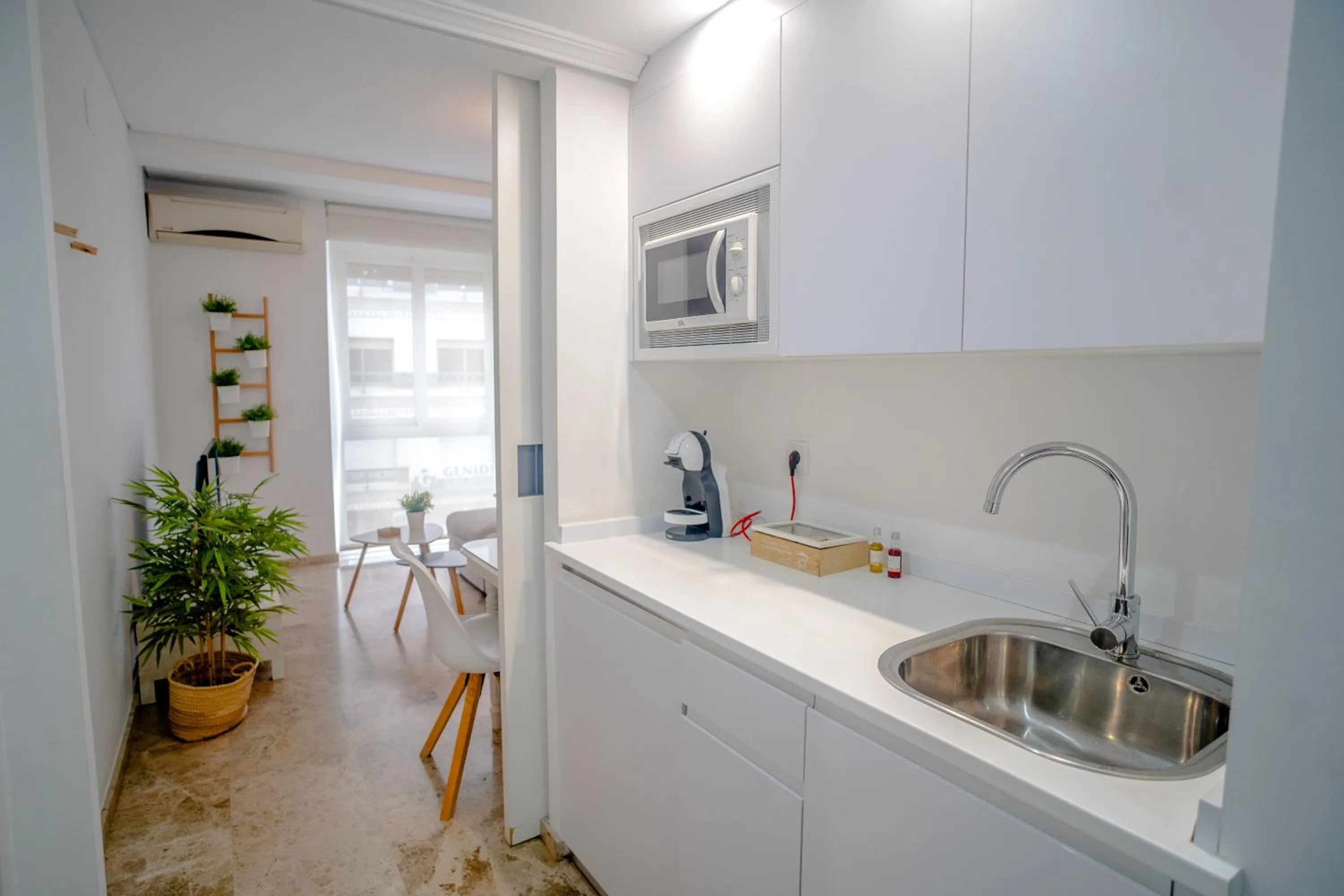 Kitchen or kitchenette in Azhar Suites