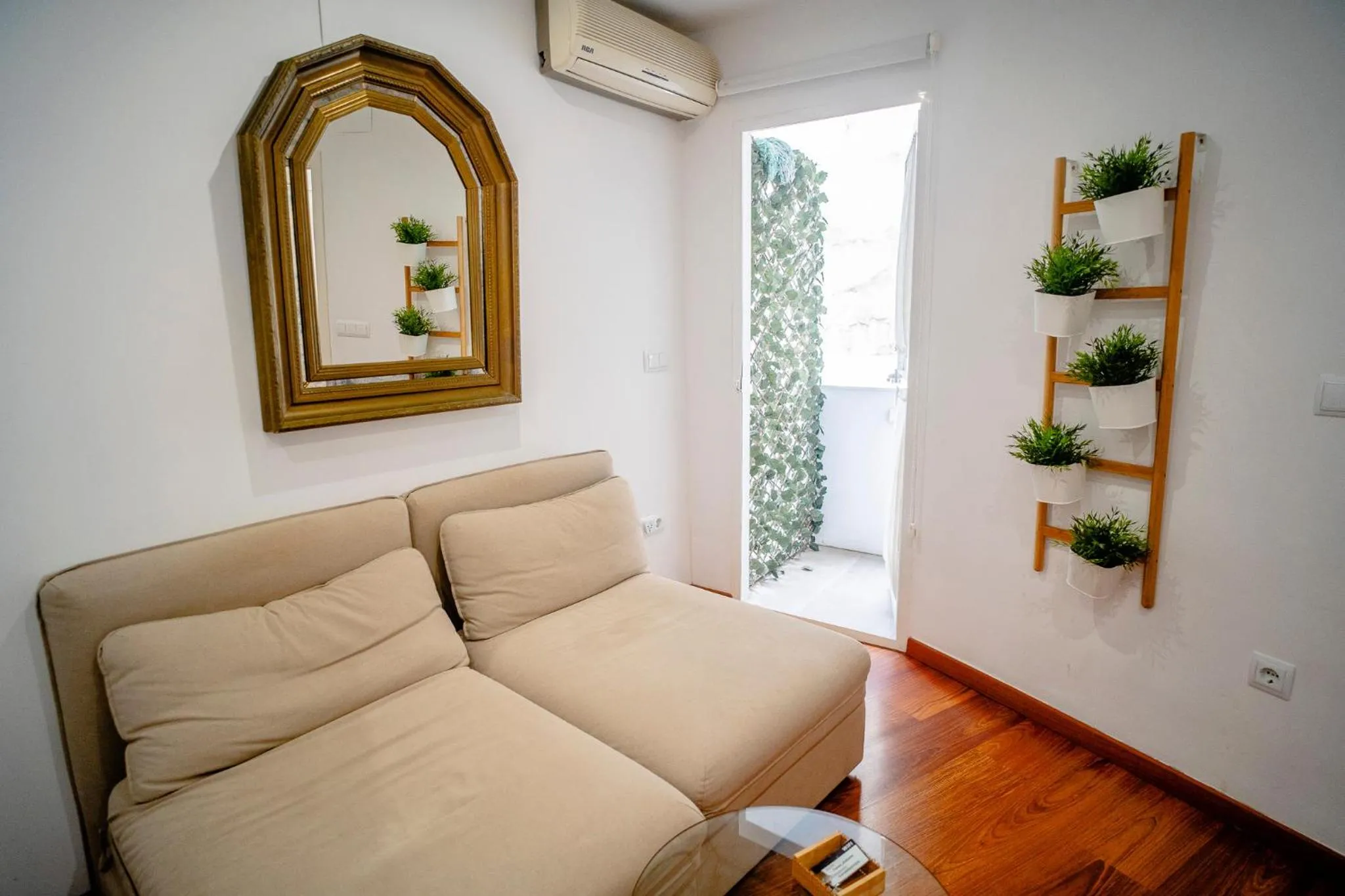 Living room in Azhar Suites