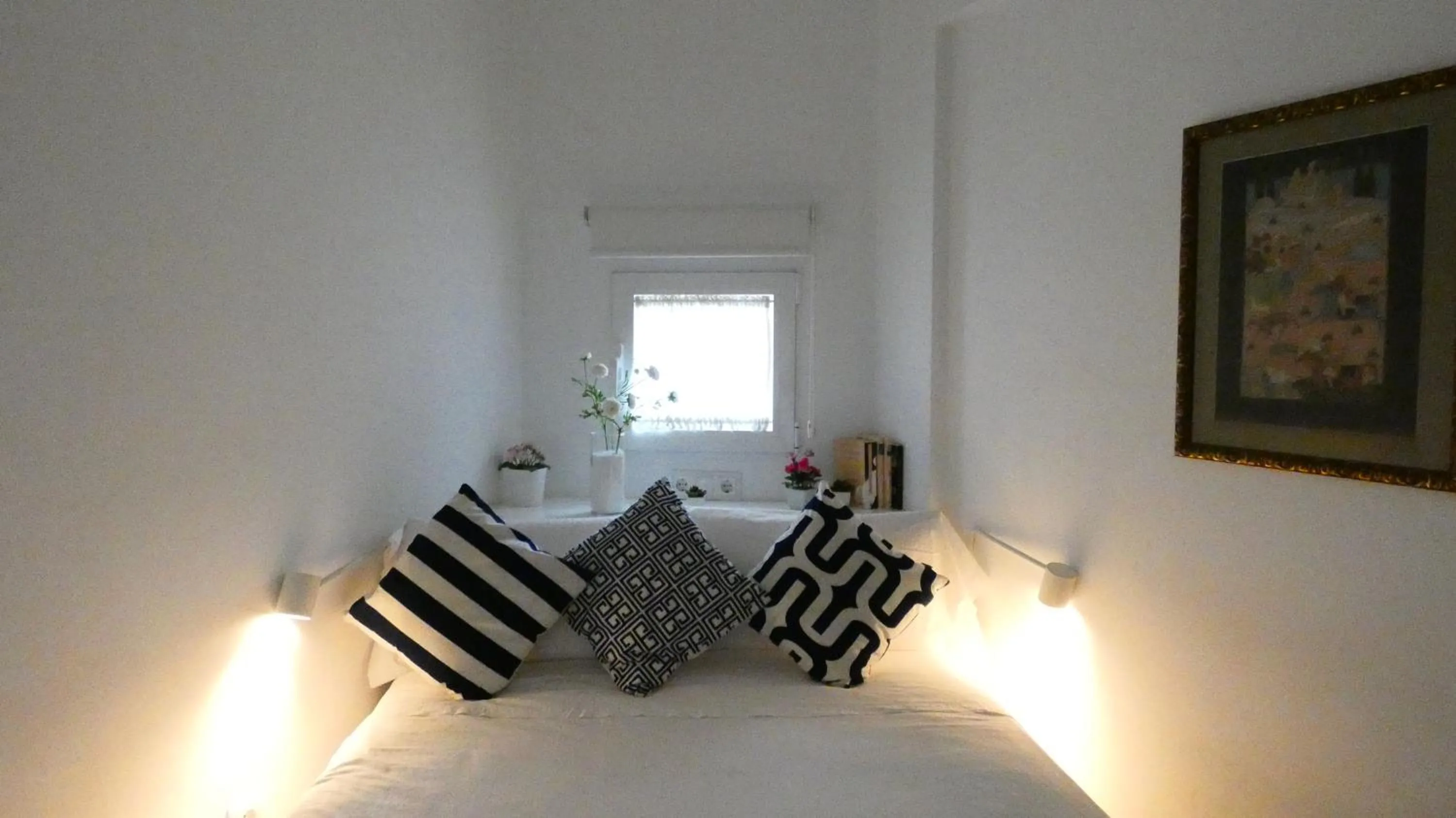 Bed in Azhar Suites