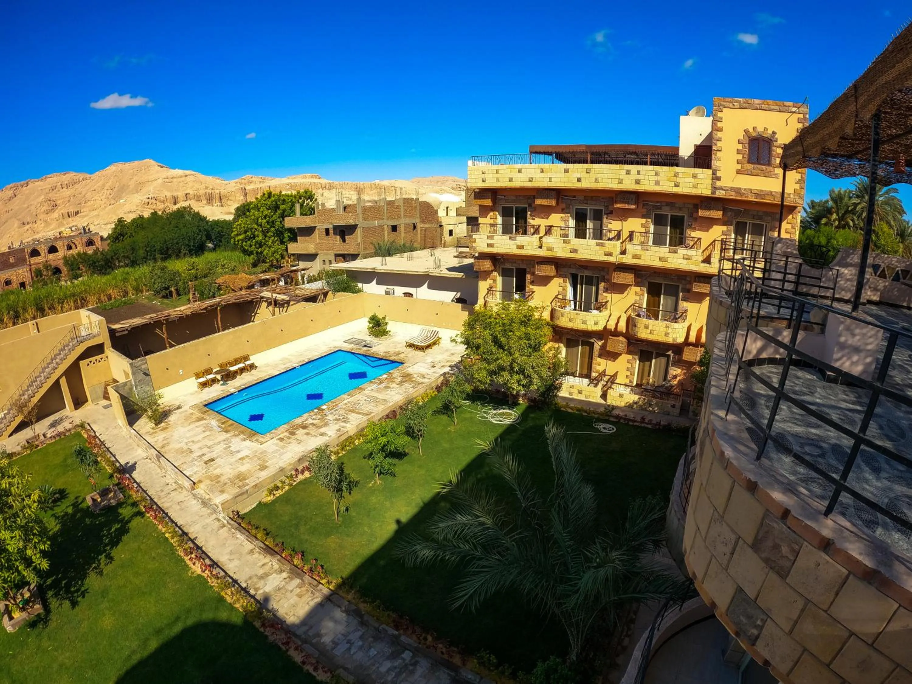 Property building in New Memnon Hotel
